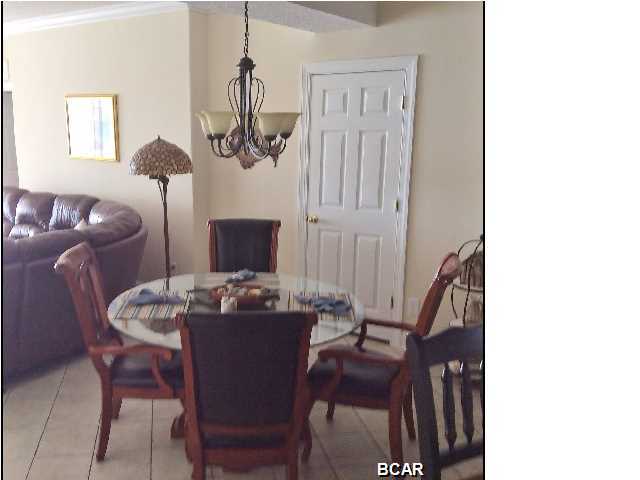 Tropic Winds - Residential