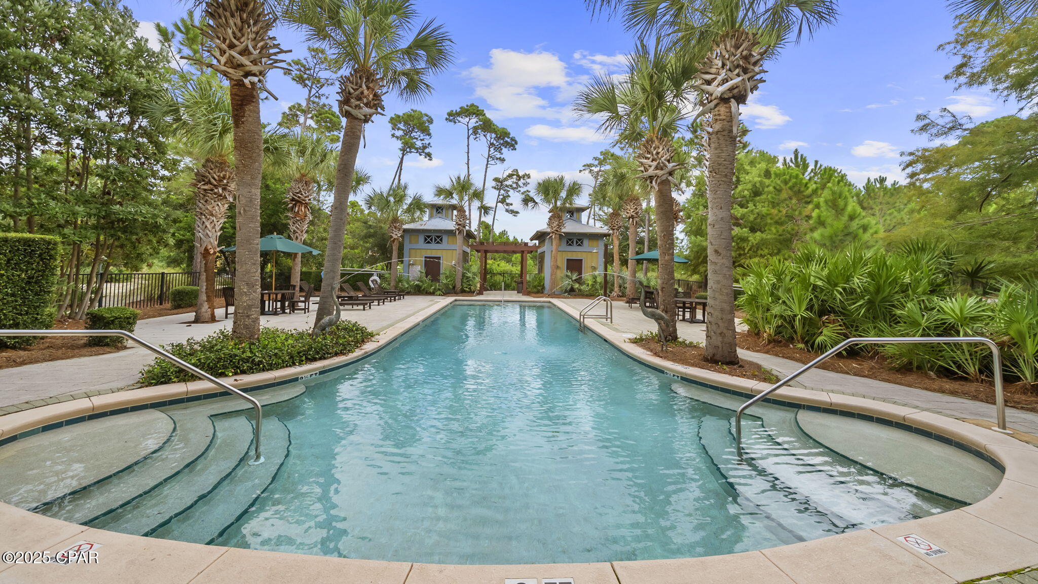 Martinique Phase III - Land