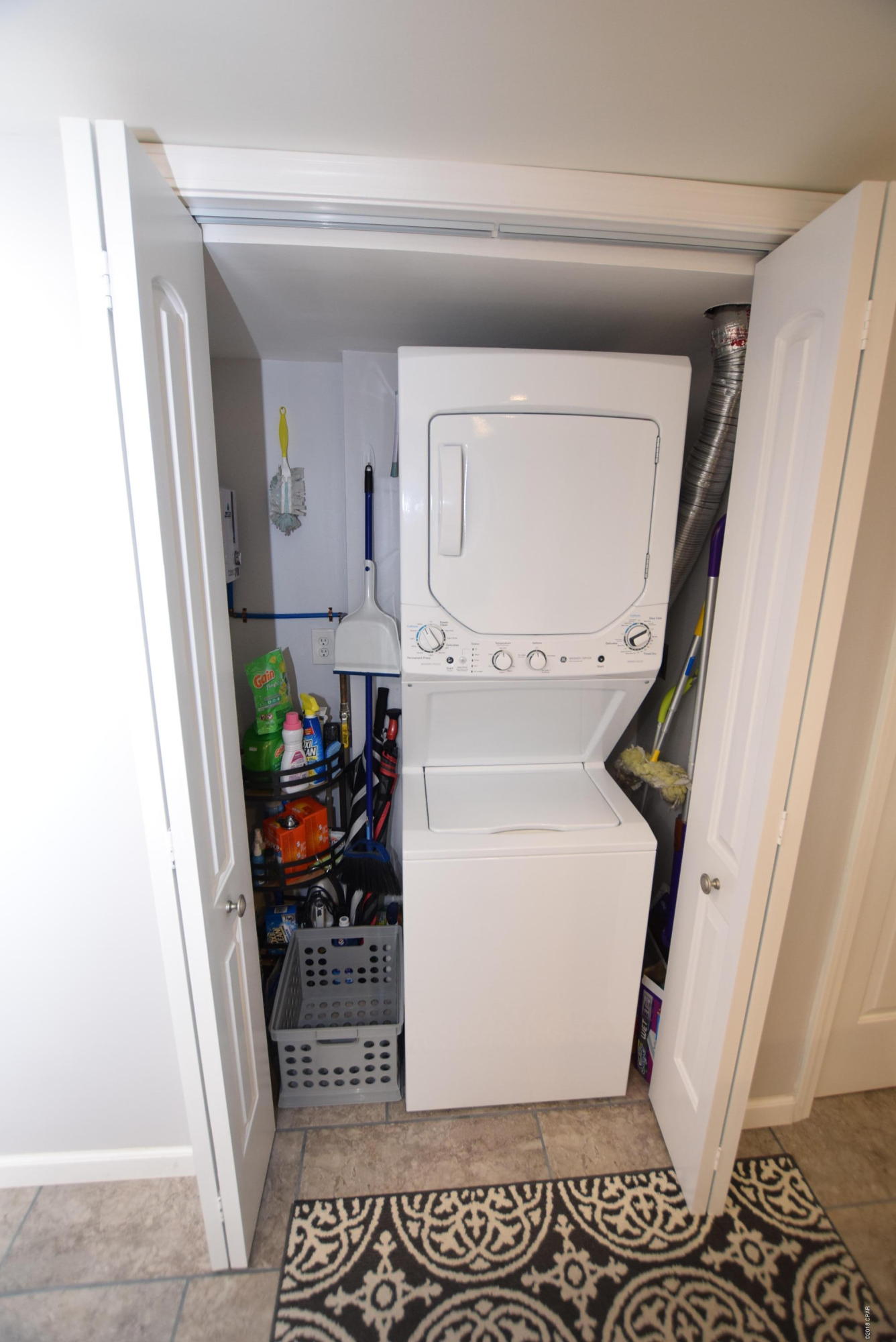 Cove Condominium - Residential