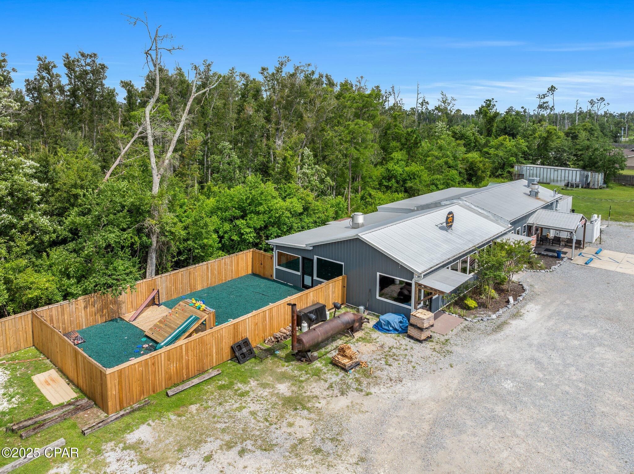 [No Recorded Subdiv] - Commercial Sale