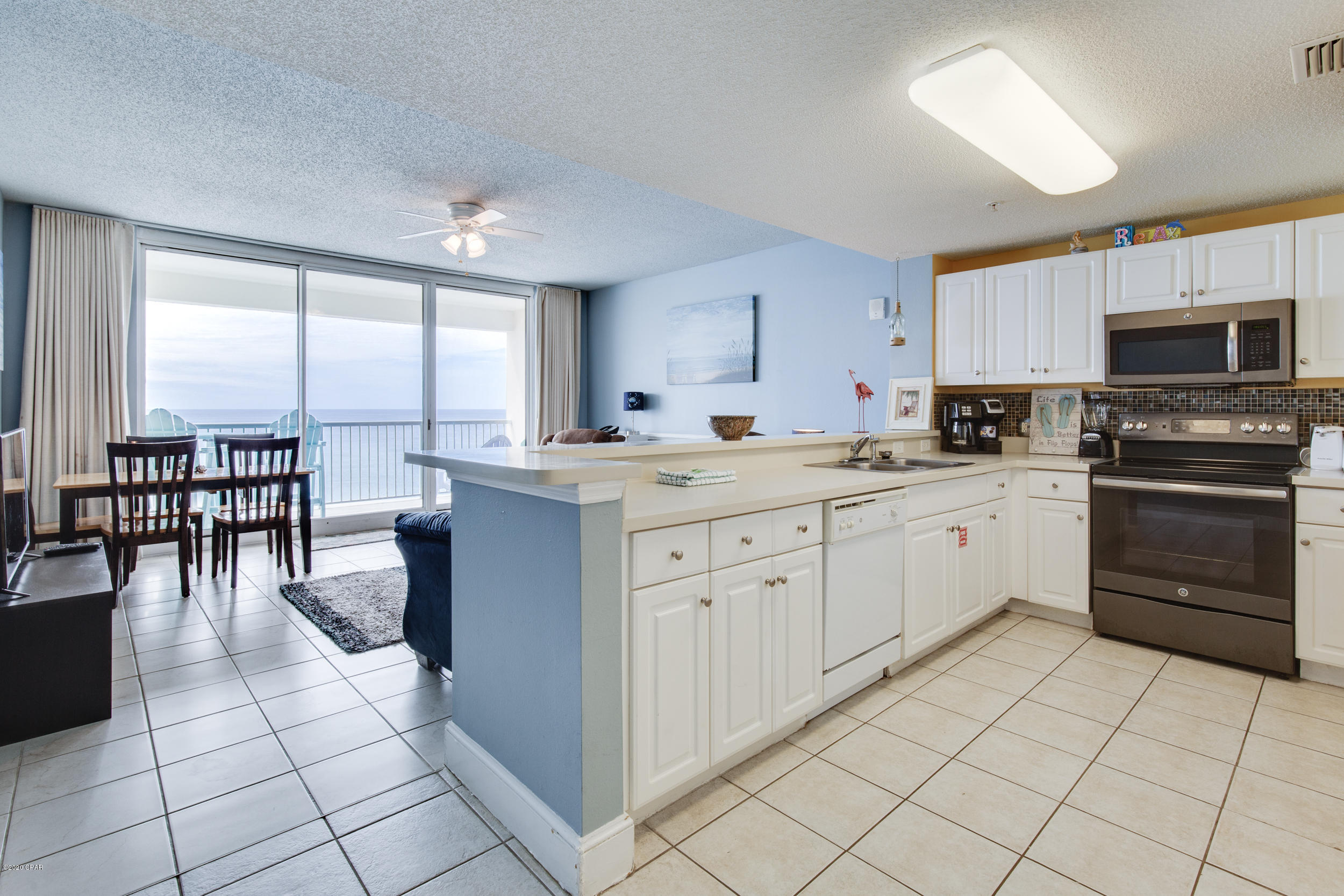 Majestic Beach Tower I - Residential