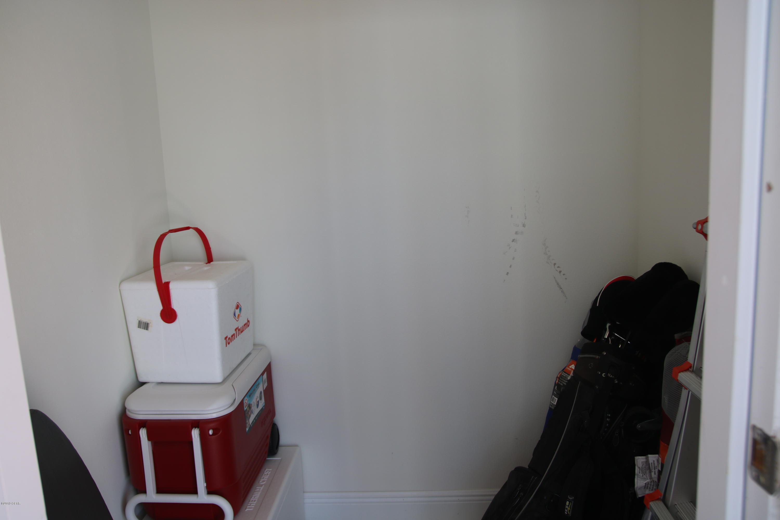 Magnolia Bay Club - Residential