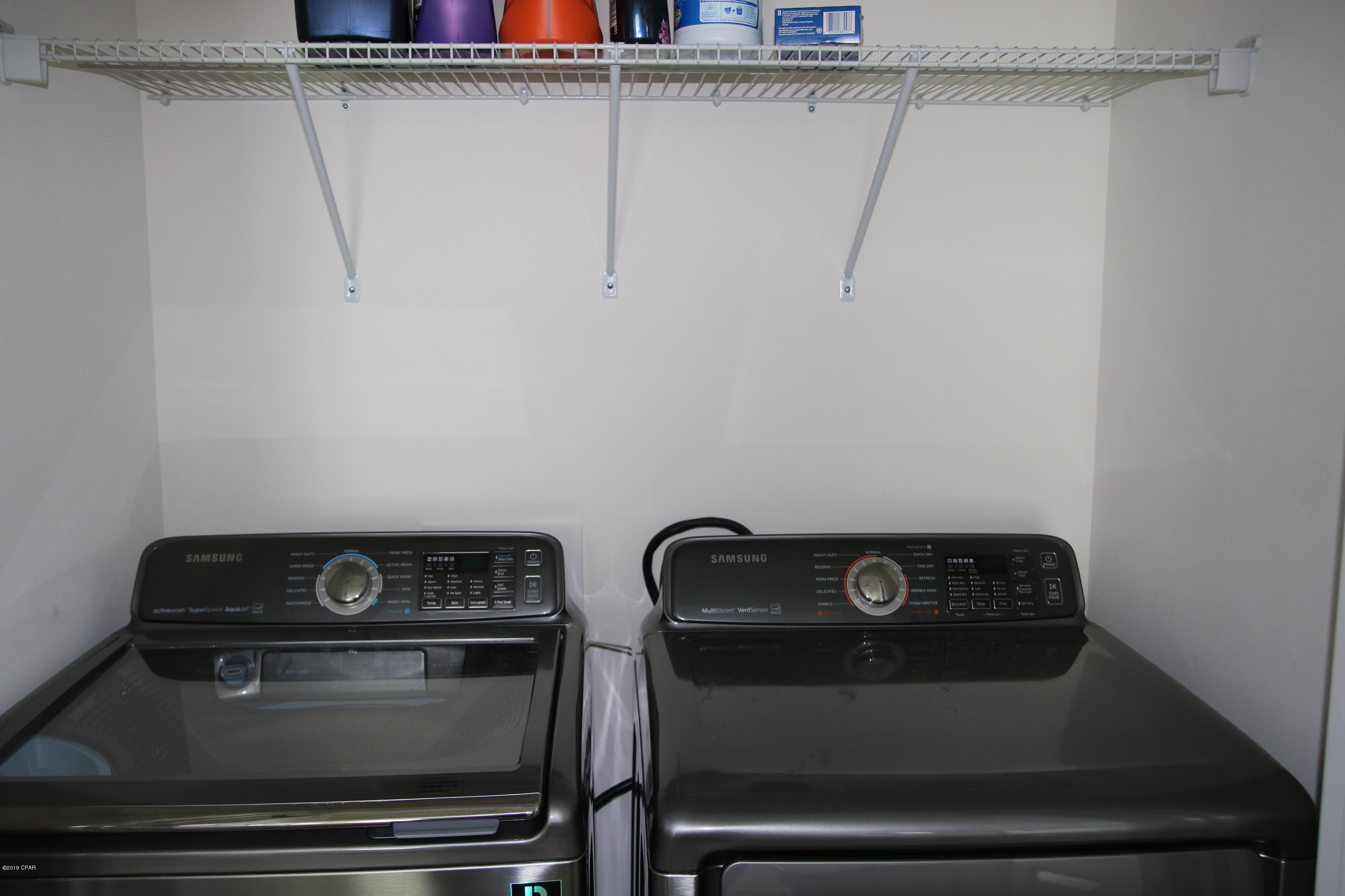 Magnolia Bay Club - Residential