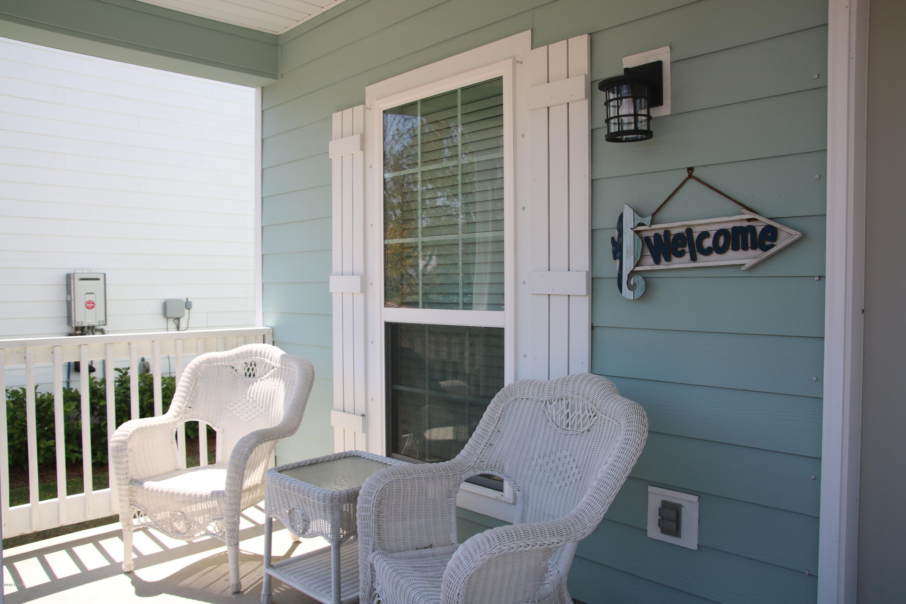 Magnolia Bay Club - Residential