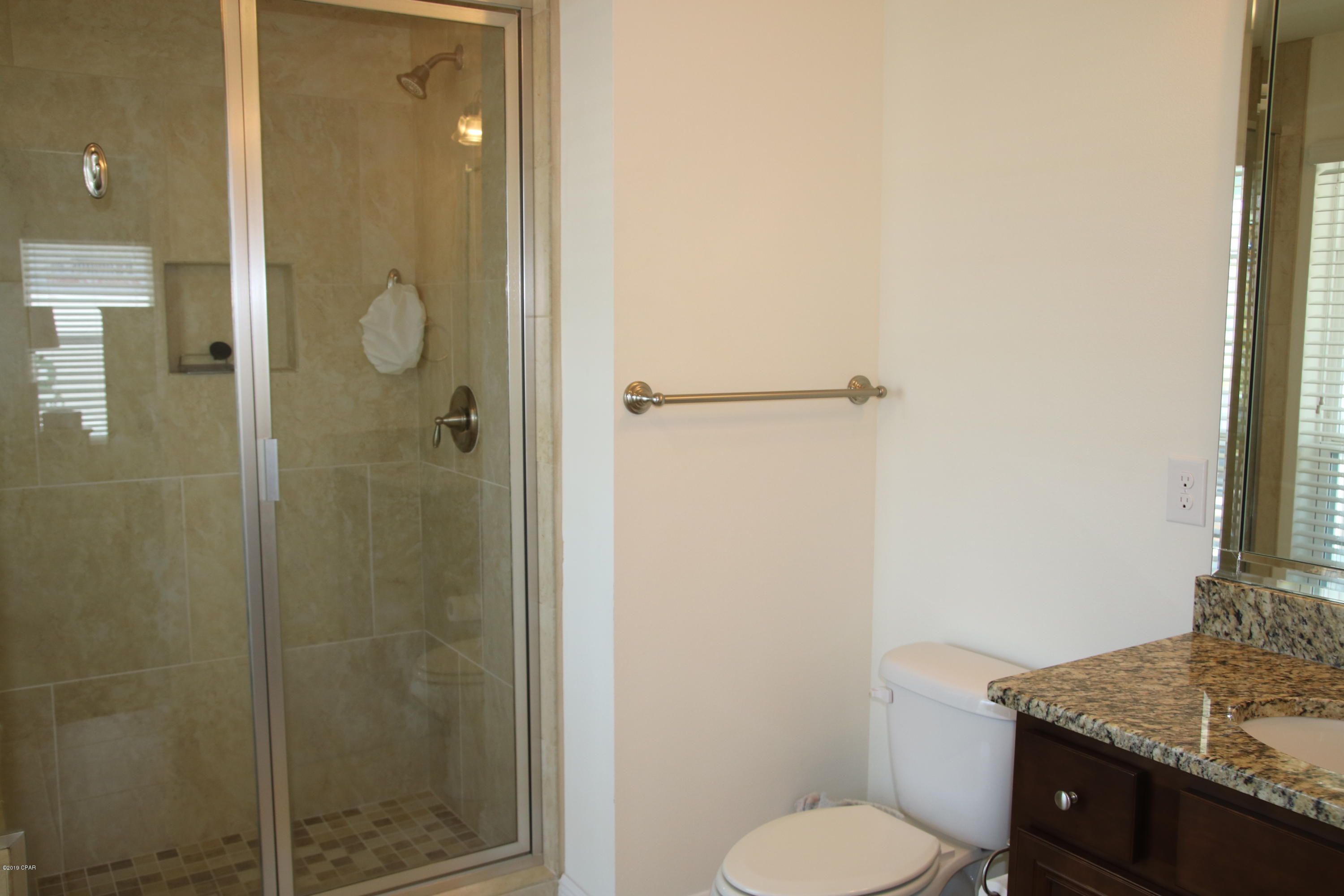 Magnolia Bay Club - Residential