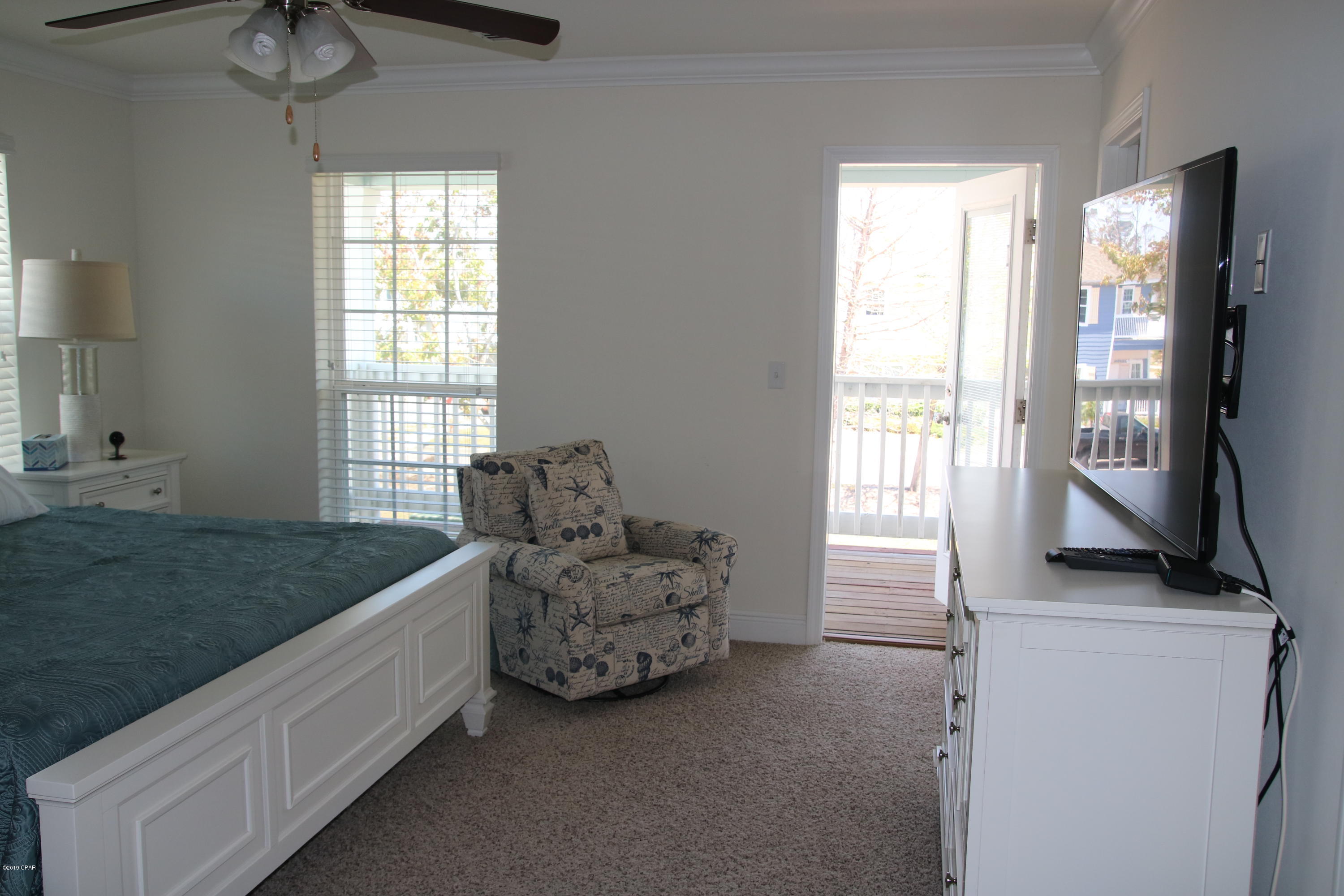 Magnolia Bay Club - Residential