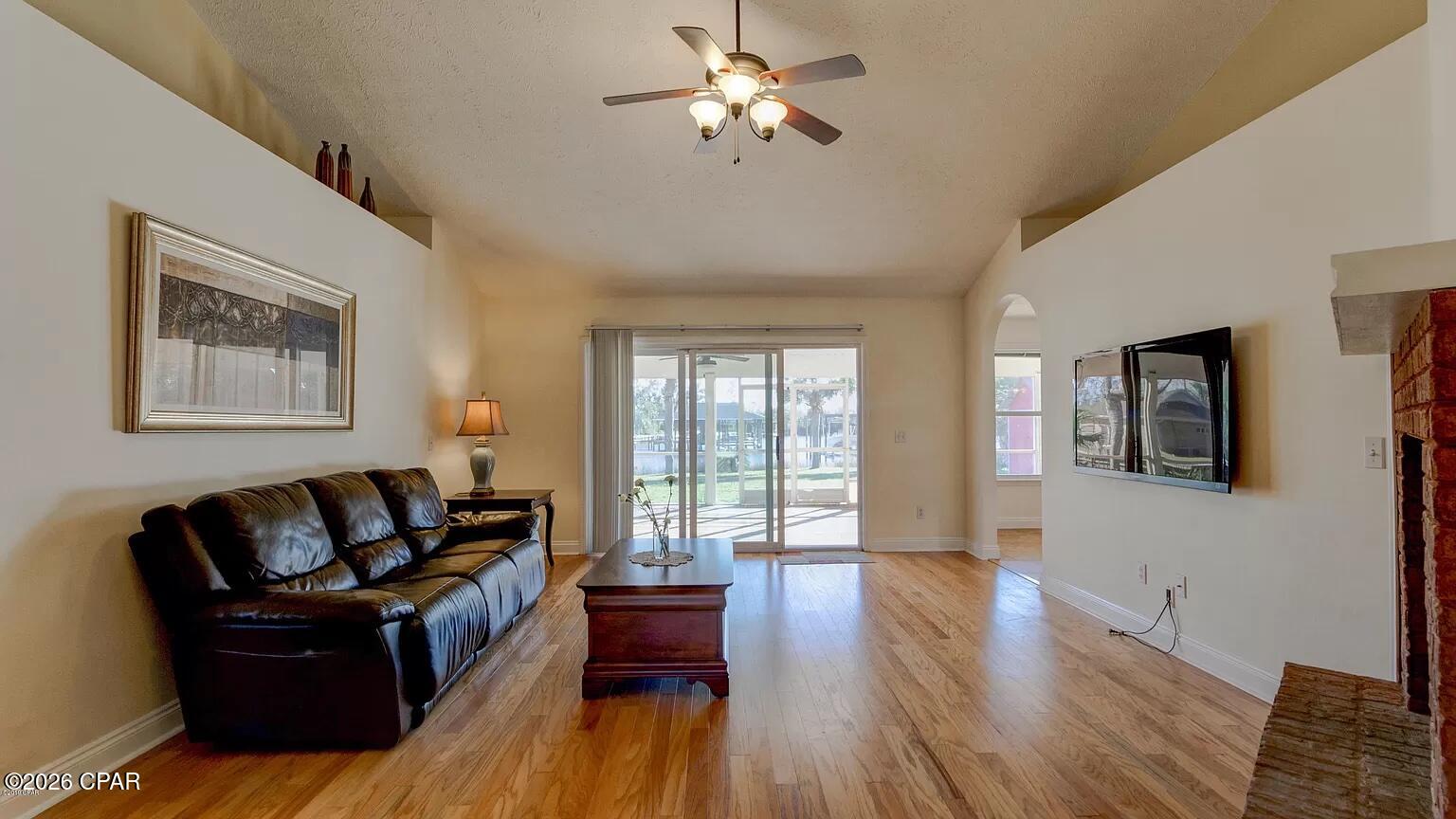 [No Recorded Subdiv] - Residential Lease