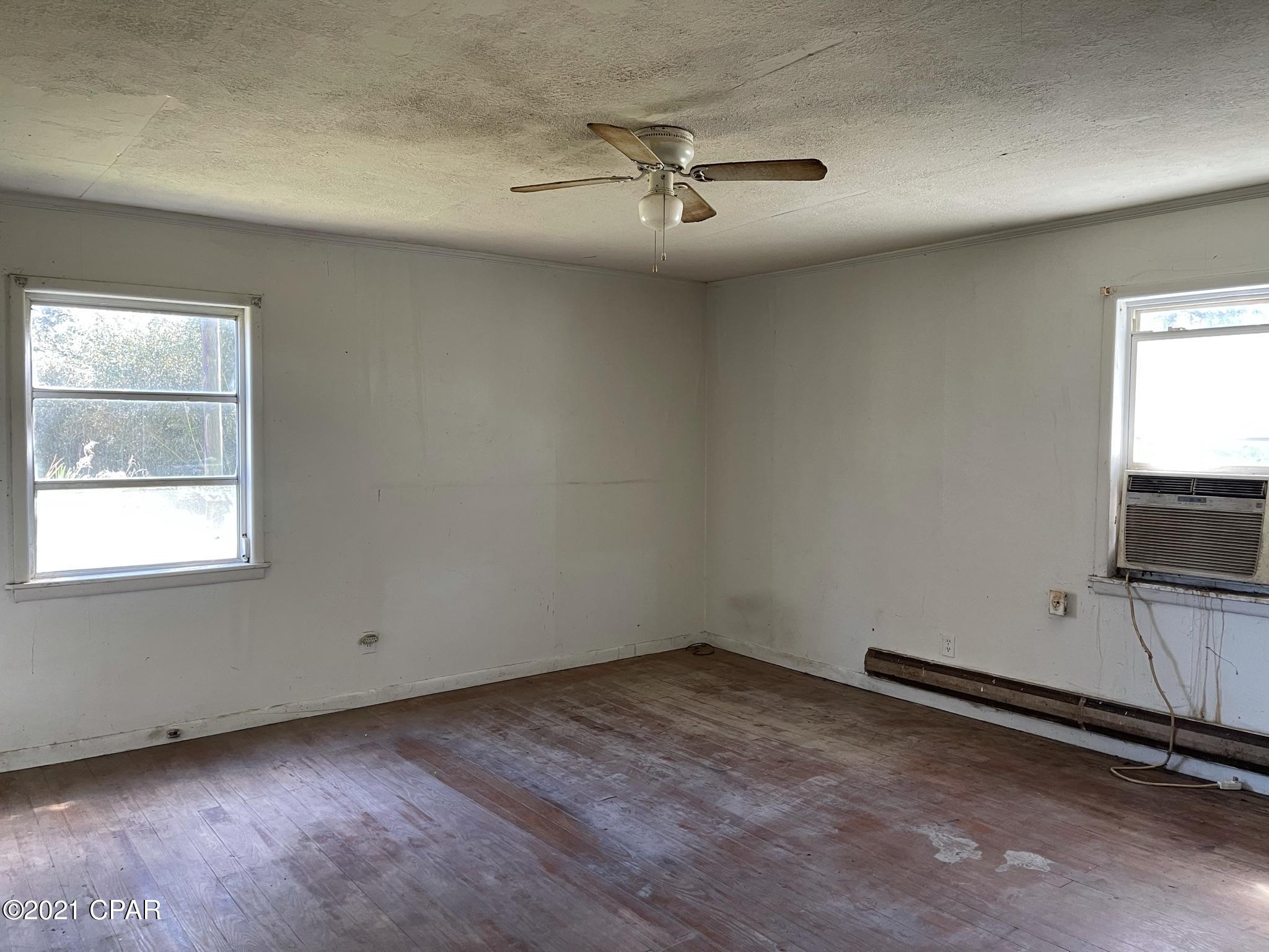 Burnt Mill Creek - Residential