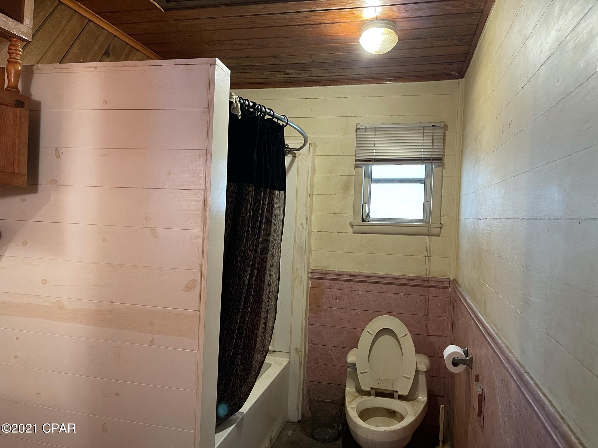 Burnt Mill Creek - Residential