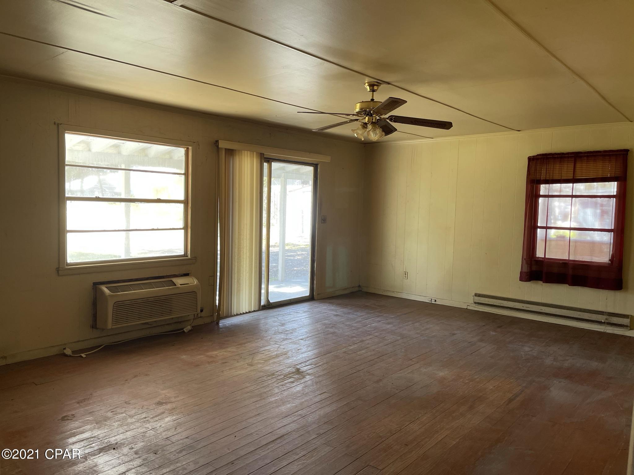 Burnt Mill Creek - Residential