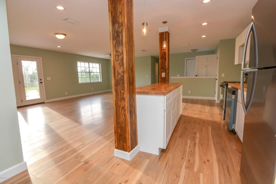 Home completely remodeled since hurricane Michael. Brand new roof, brand new ac system, brand new hot water heater, brand new appliances, electrical replaced and more! Everything in the property is new! Great central area next to grocery stores, shopping and schools. Dont miss you chance on this one! Home completely remodeled since hurricane Michael. Seller offering $3500 credit for yard maintenance! Brand new roof, brand new ac system, brand new hot water heater, brand new appliances, electrical replaced and more! Everything in the property is new! Great central area next to grocery stores, shopping and schools. Dont miss you chance on this one!