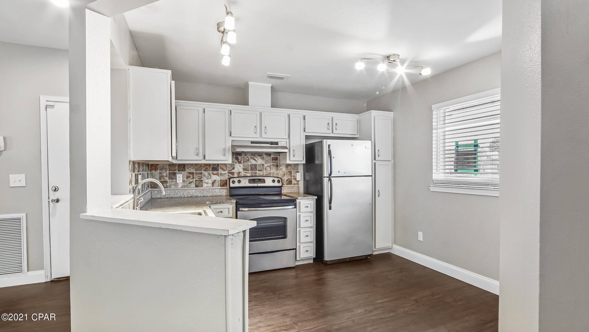 Ravenwood - Residential