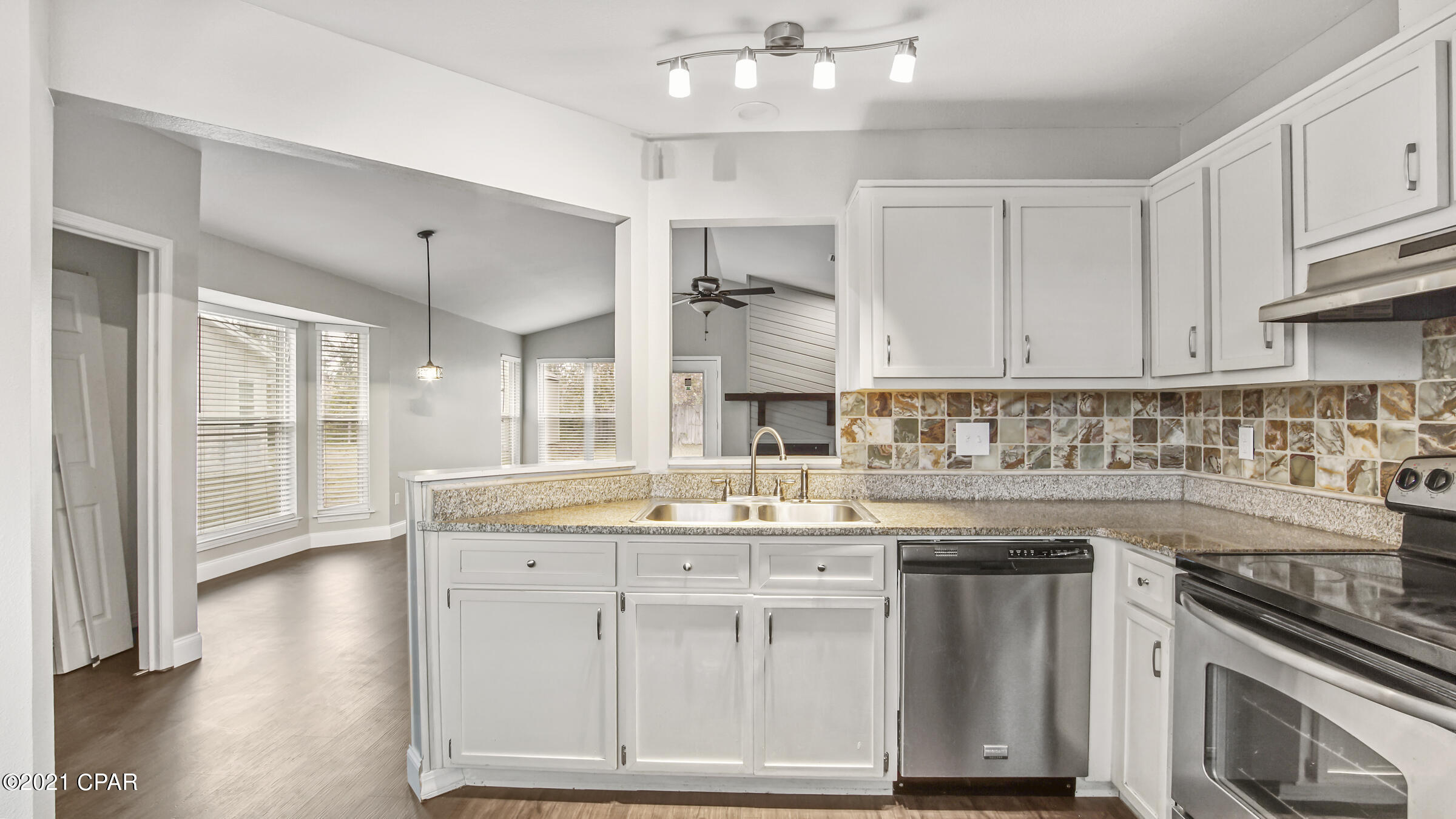 Ravenwood - Residential