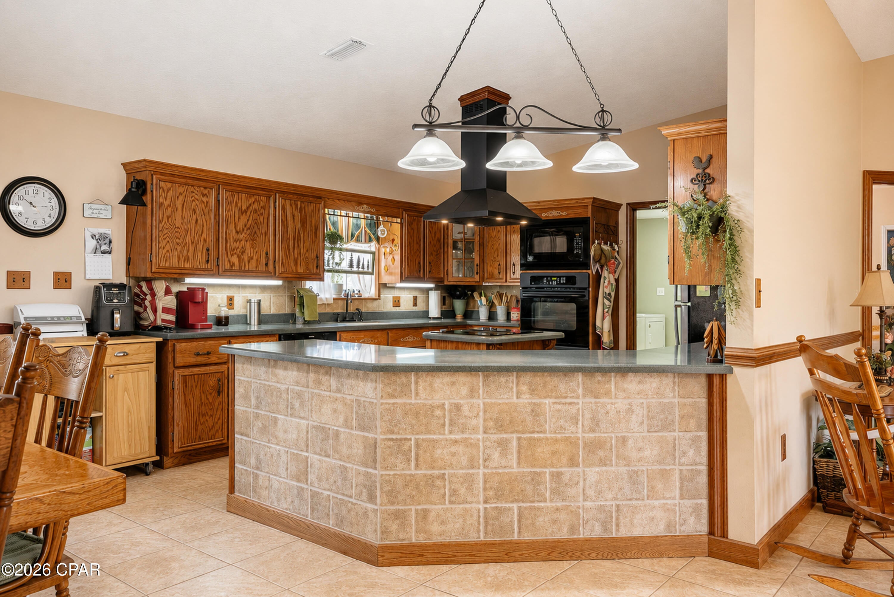 9107 Sunshine Drive