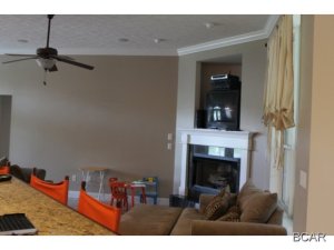 Dolphin Bay Ph I - Residential Lease