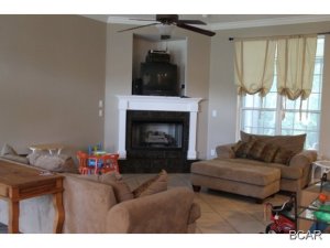 Dolphin Bay Ph I - Residential Lease