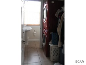 Dolphin Bay Ph I - Residential Lease