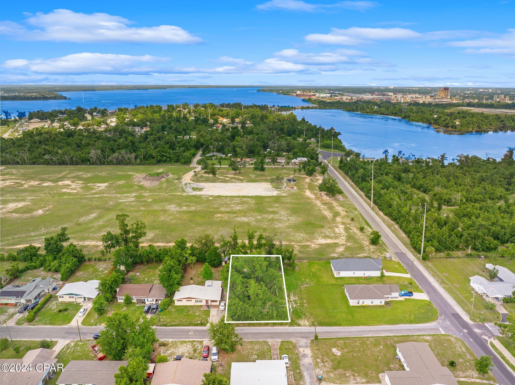 Lake Drive Heights - Land