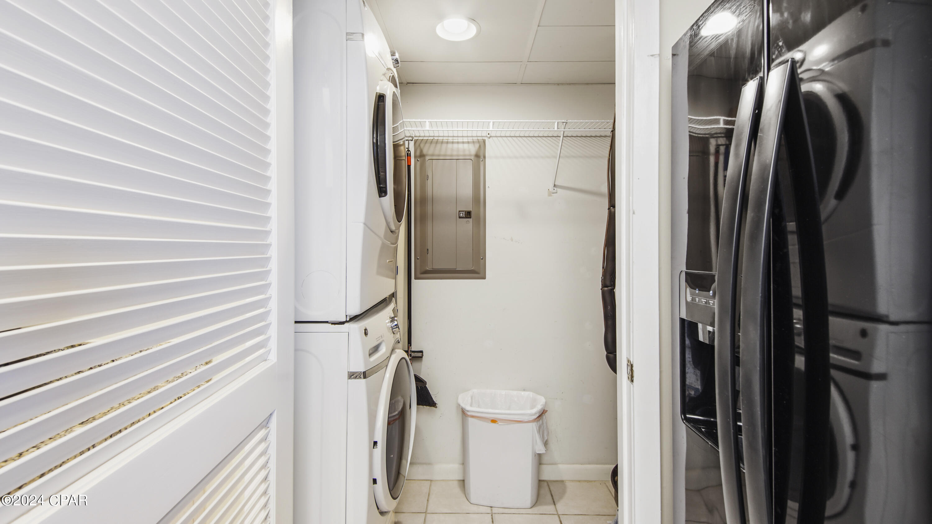 Long Beach Towers IV - Residential