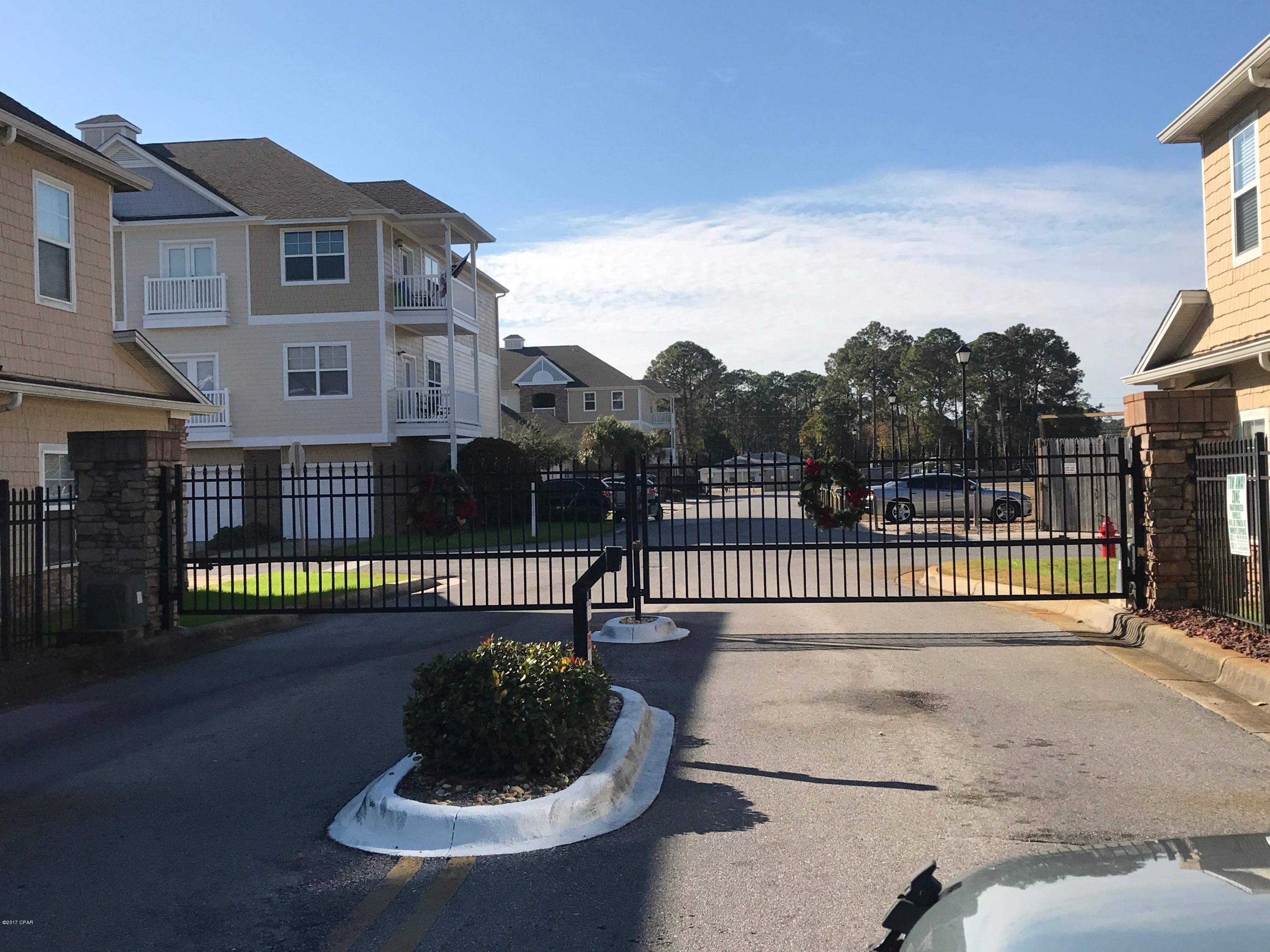 Villas At Suncrest - Residential