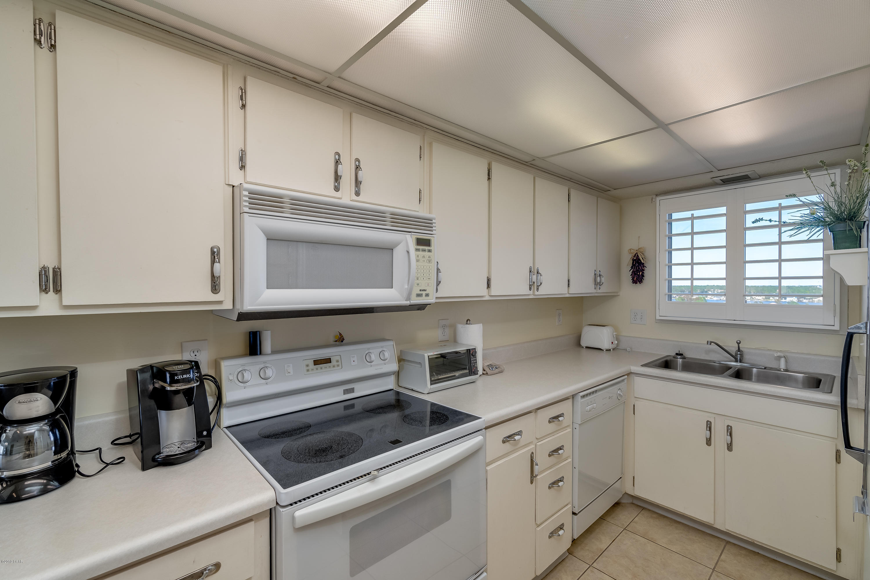 Regency Towers - Residential