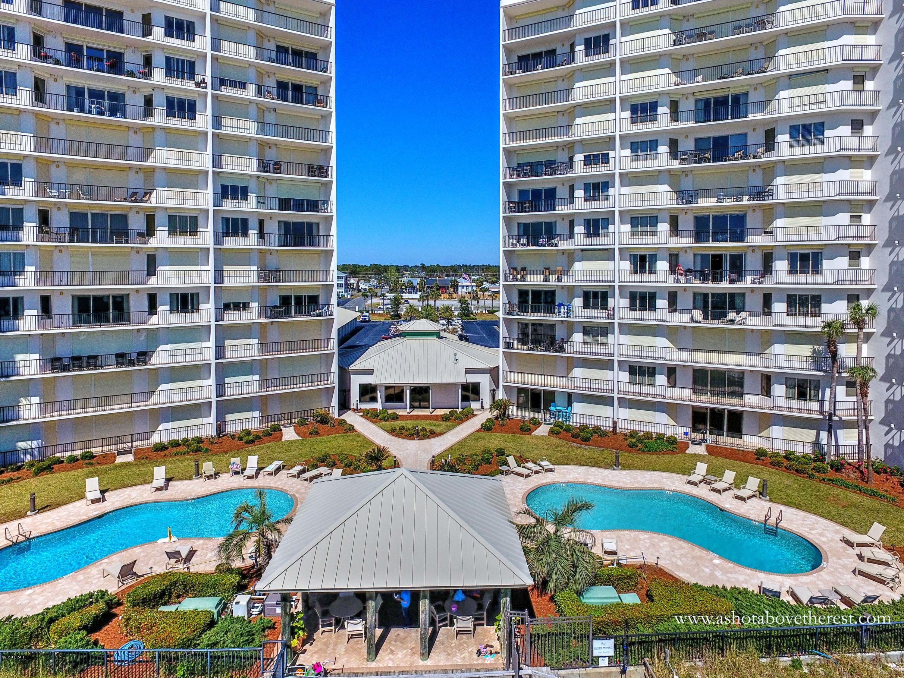 Summerwinds Condo - Residential