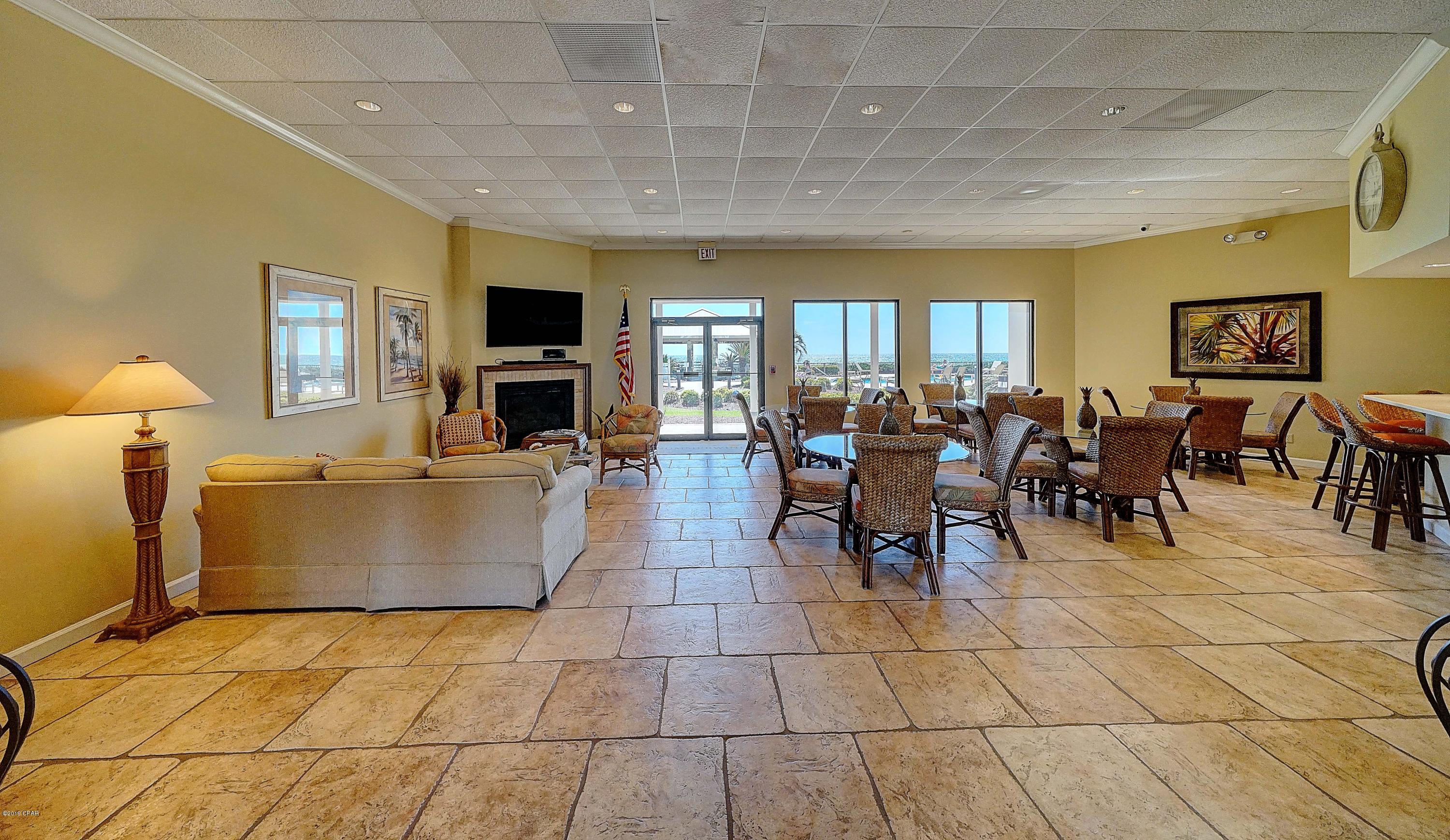 Summerwinds Condo - Residential