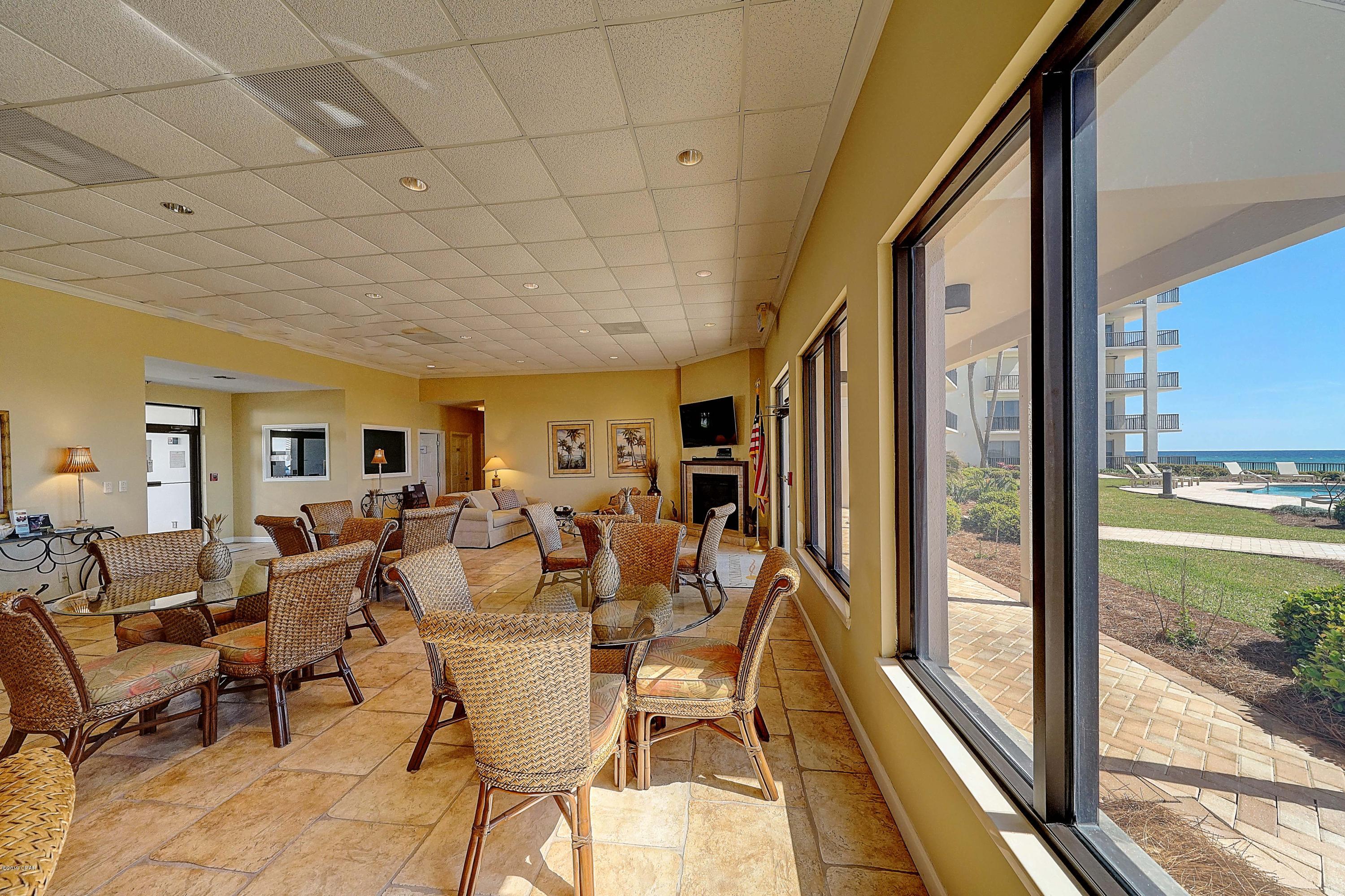 Summerwinds Condo - Residential