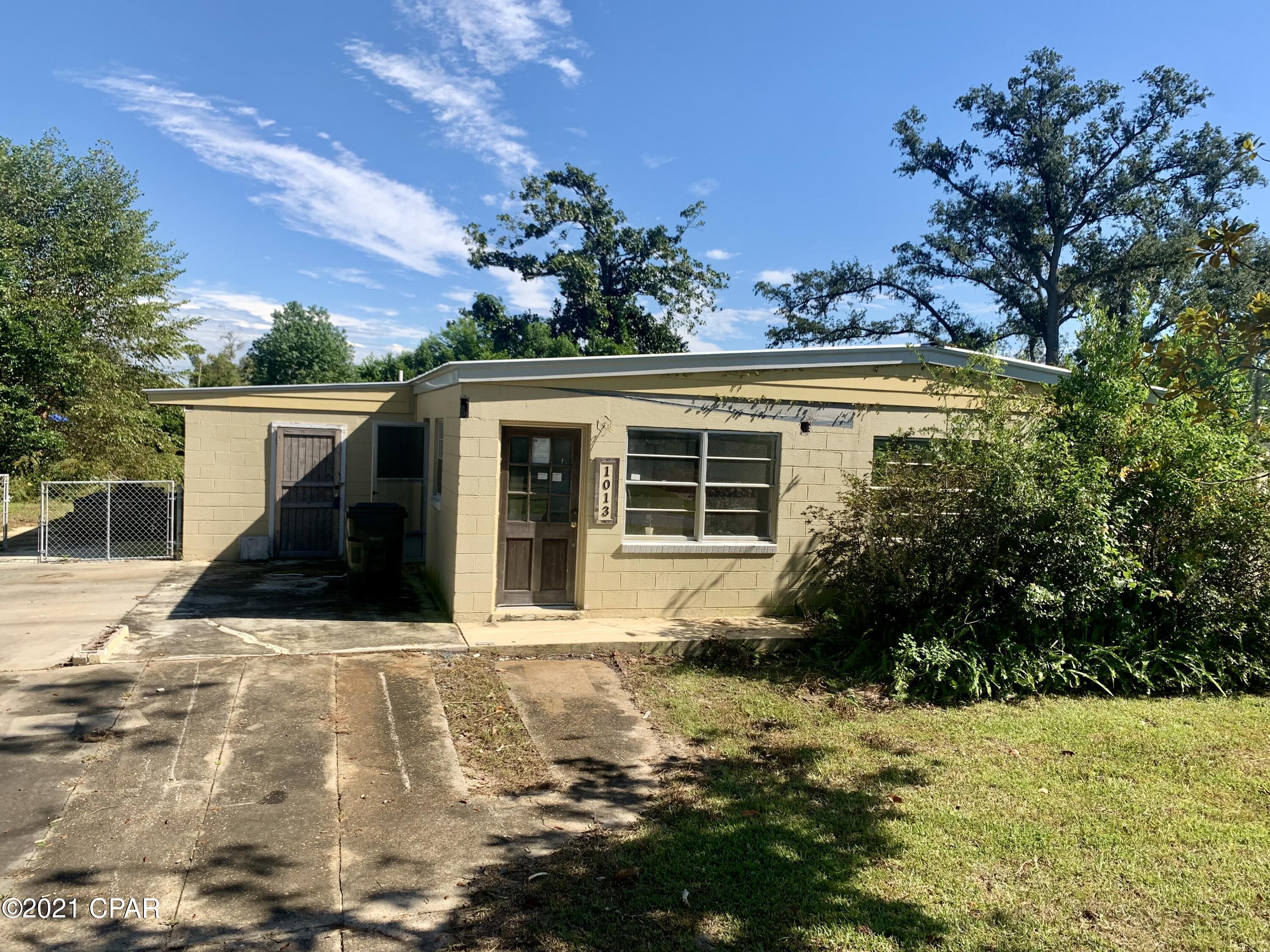 [No Recorded Subdiv] - Residential