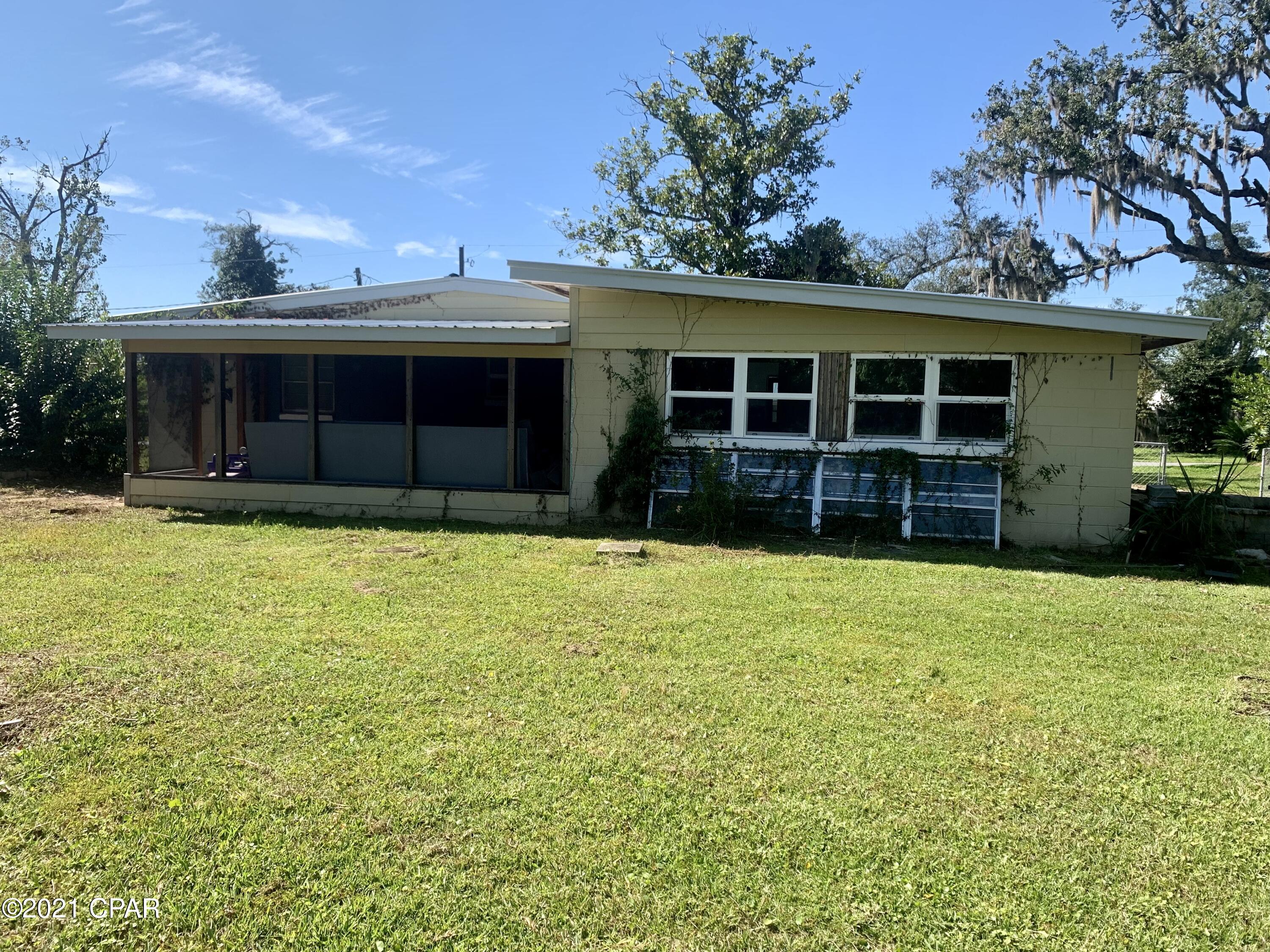 [No Recorded Subdiv] - Residential