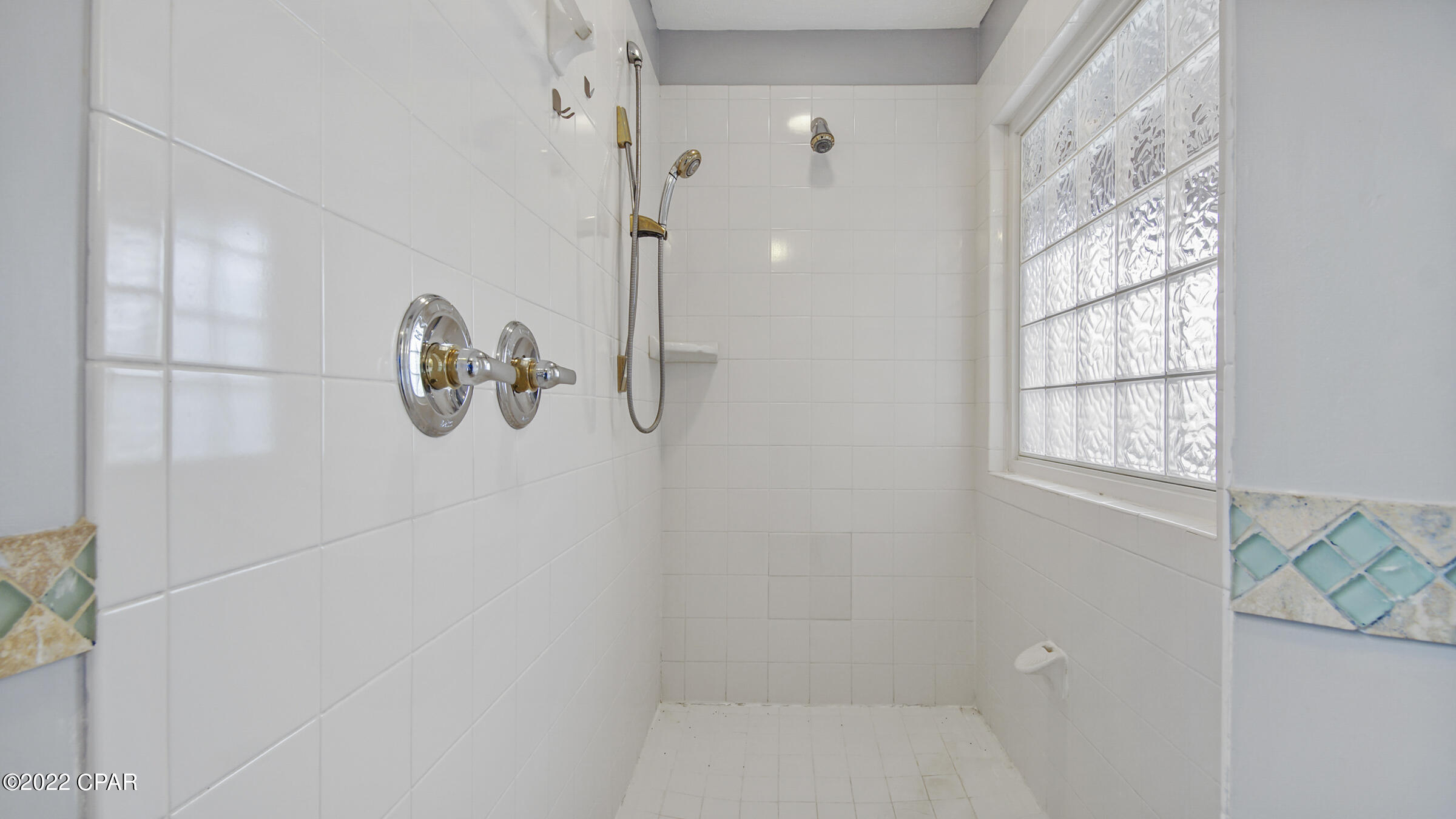 Lakewood Manor U-3 - Residential