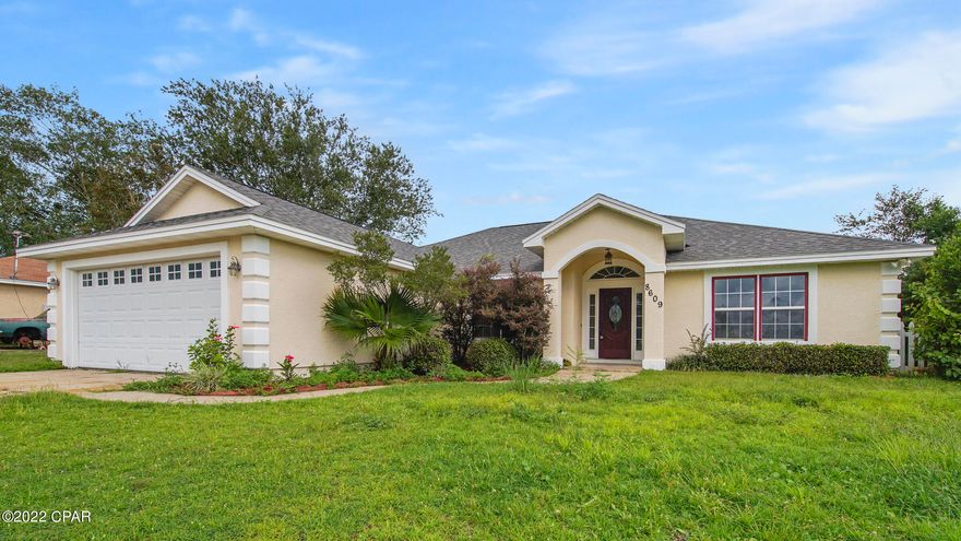 'CURRENTLY UNDER CONTRACT, SELLER WILL CONSIDER BACKUP OFFERS'4 bedroom/2 bath home located on a cul-de-sac in the neighborhood of Lakewood Manor (close to Harders Park); sitting on .58 acre!! This home offers a split bedroom/open floor plan, with new carpets, large screened back patio (property extends beyond the chain link fence in the back), LVP flooring in main living areas and master bedroom, vaulted ceiling in the living room with a wood burning fireplace. Master suite offers trey ceiling, LVP flooring and en suite with double vanity, walk in closet, large walk in shower, large bathtub and makeup vanity. 3 spacious guest bedrooms and guest bath. This. home backs up to the woods for a nice private/peaceful setting. Call to schedule your private showing today! All measurements/info app