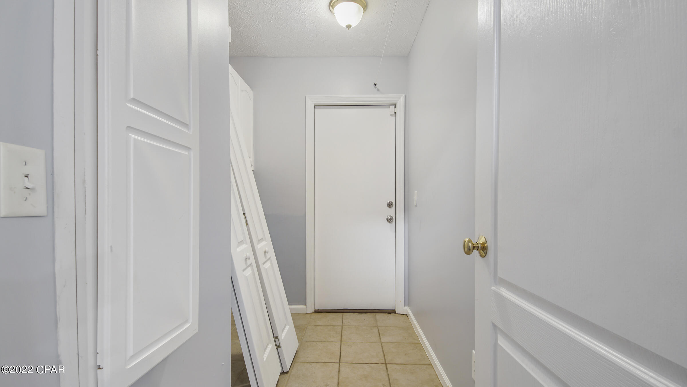 Lakewood Manor U-3 - Residential