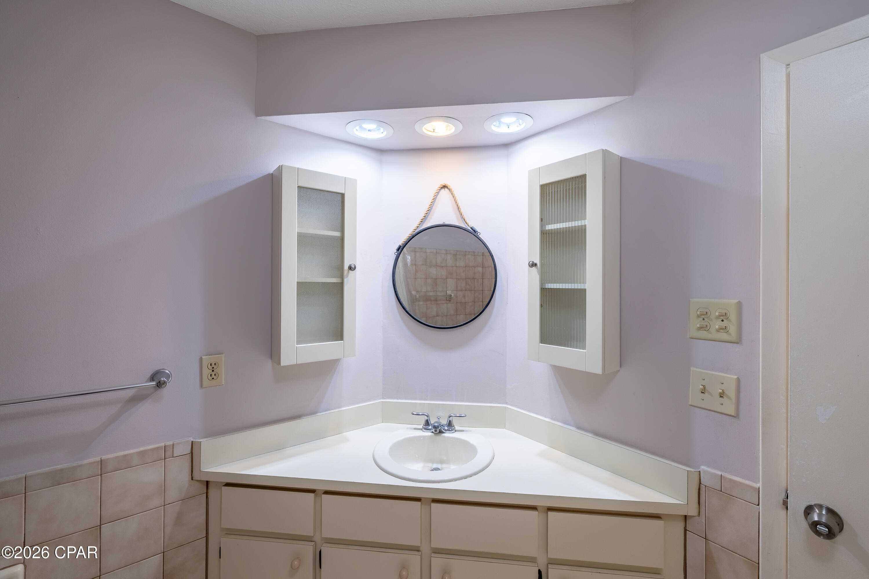 Shade Tree Condo Ph II - Residential