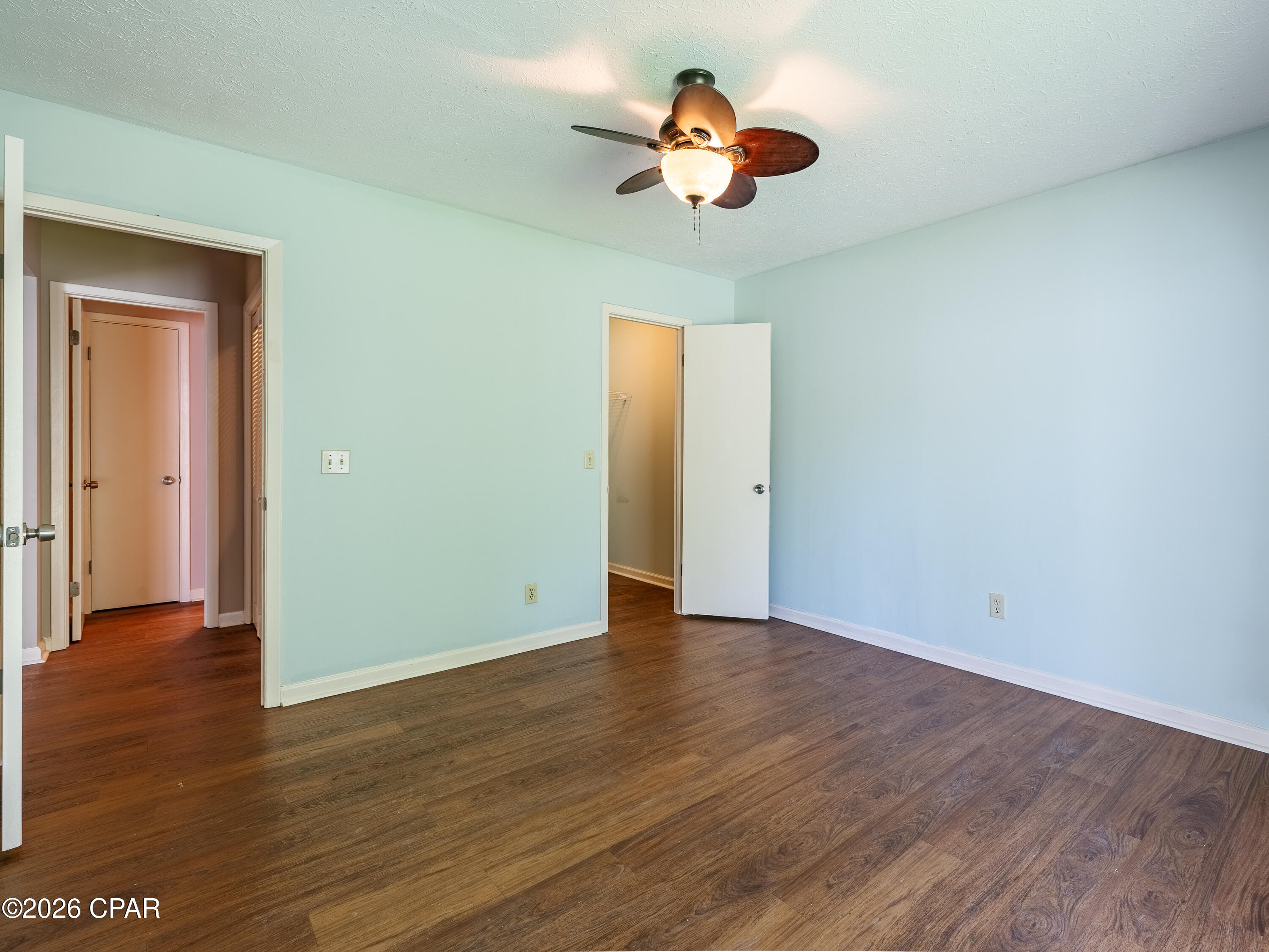 Shade Tree Condo Ph II - Residential