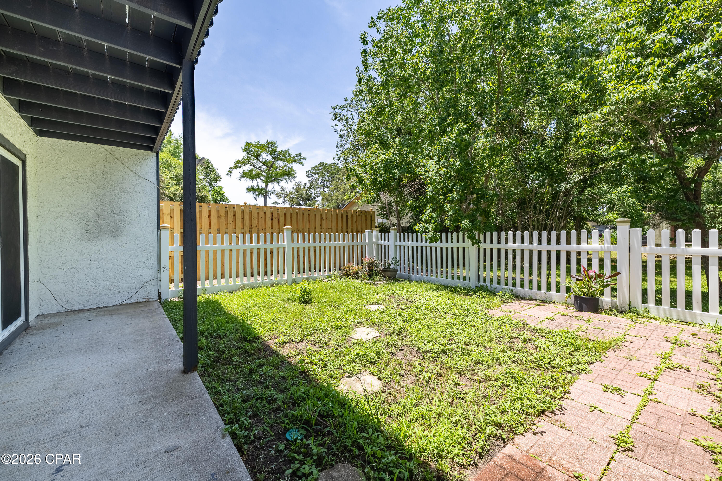 Shade Tree Condo Ph II - Residential