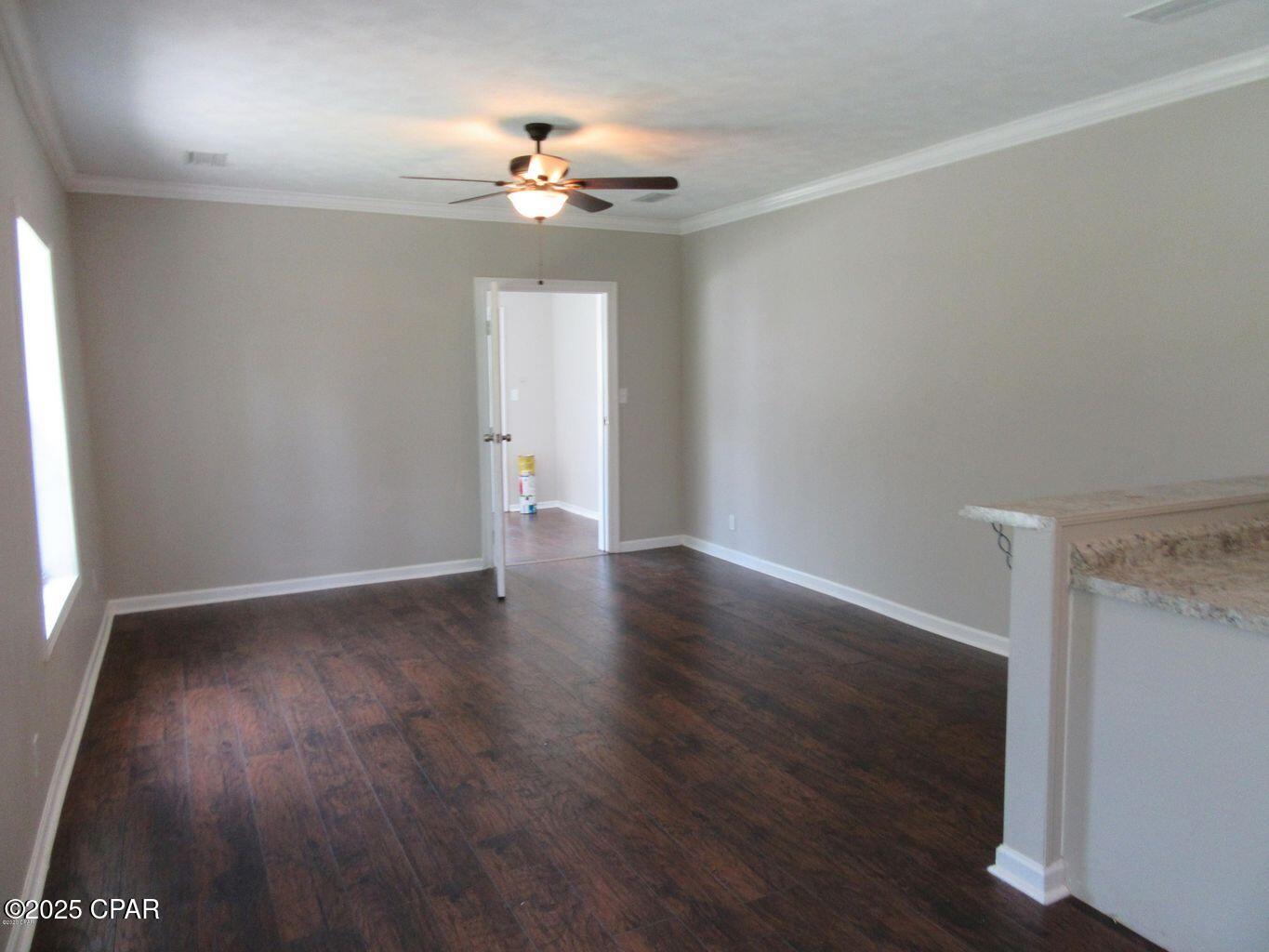 [No Recorded Subdiv] - Commercial Sale