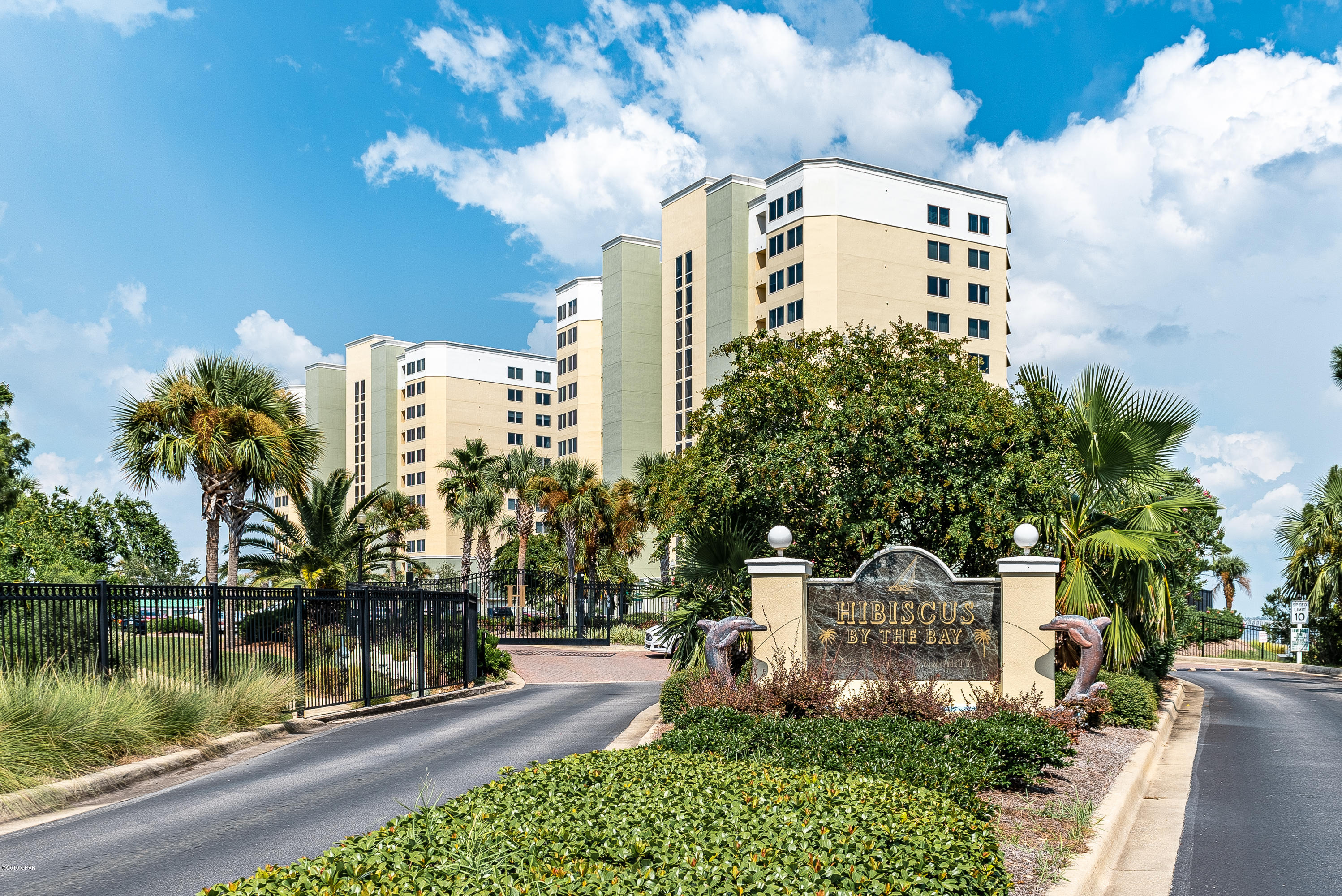 Hibiscus By The Bay - Residential