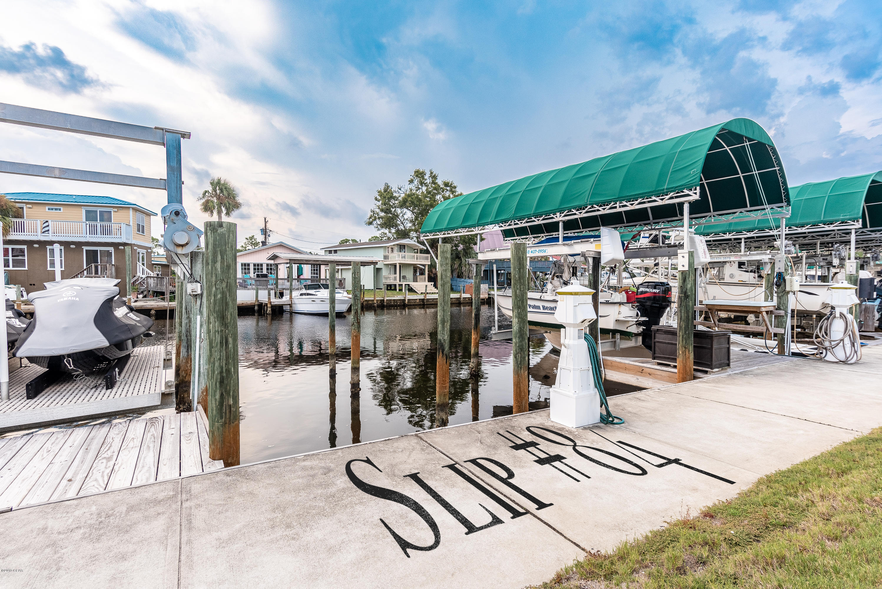 Hibiscus By The Bay - Residential