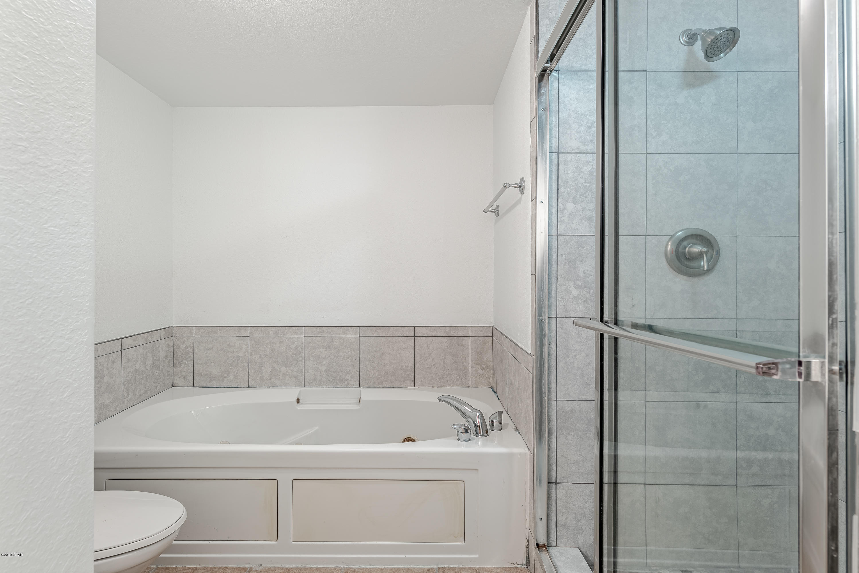 Hibiscus By The Bay - Residential