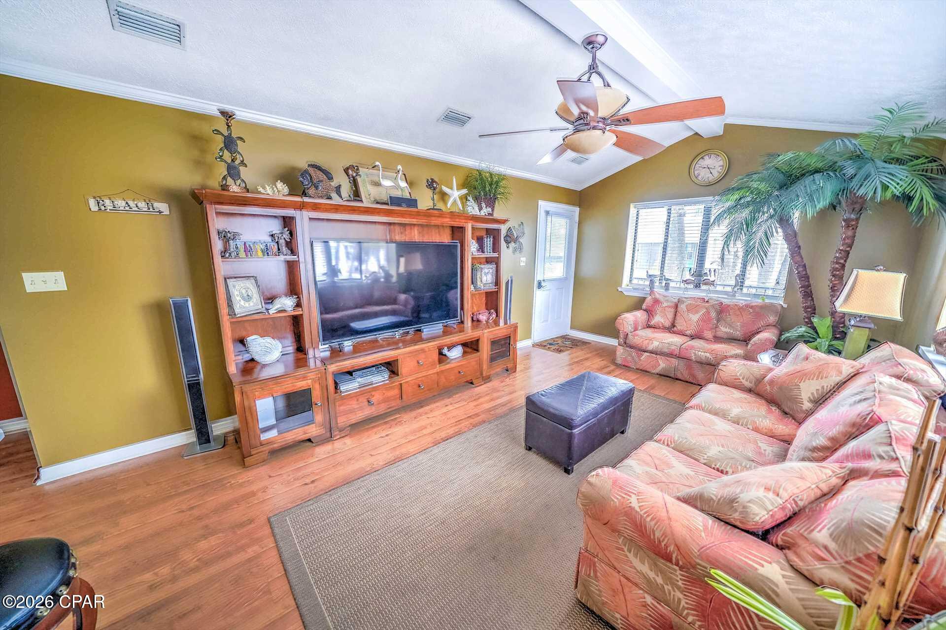 Venture Out Travel Trail - Residential