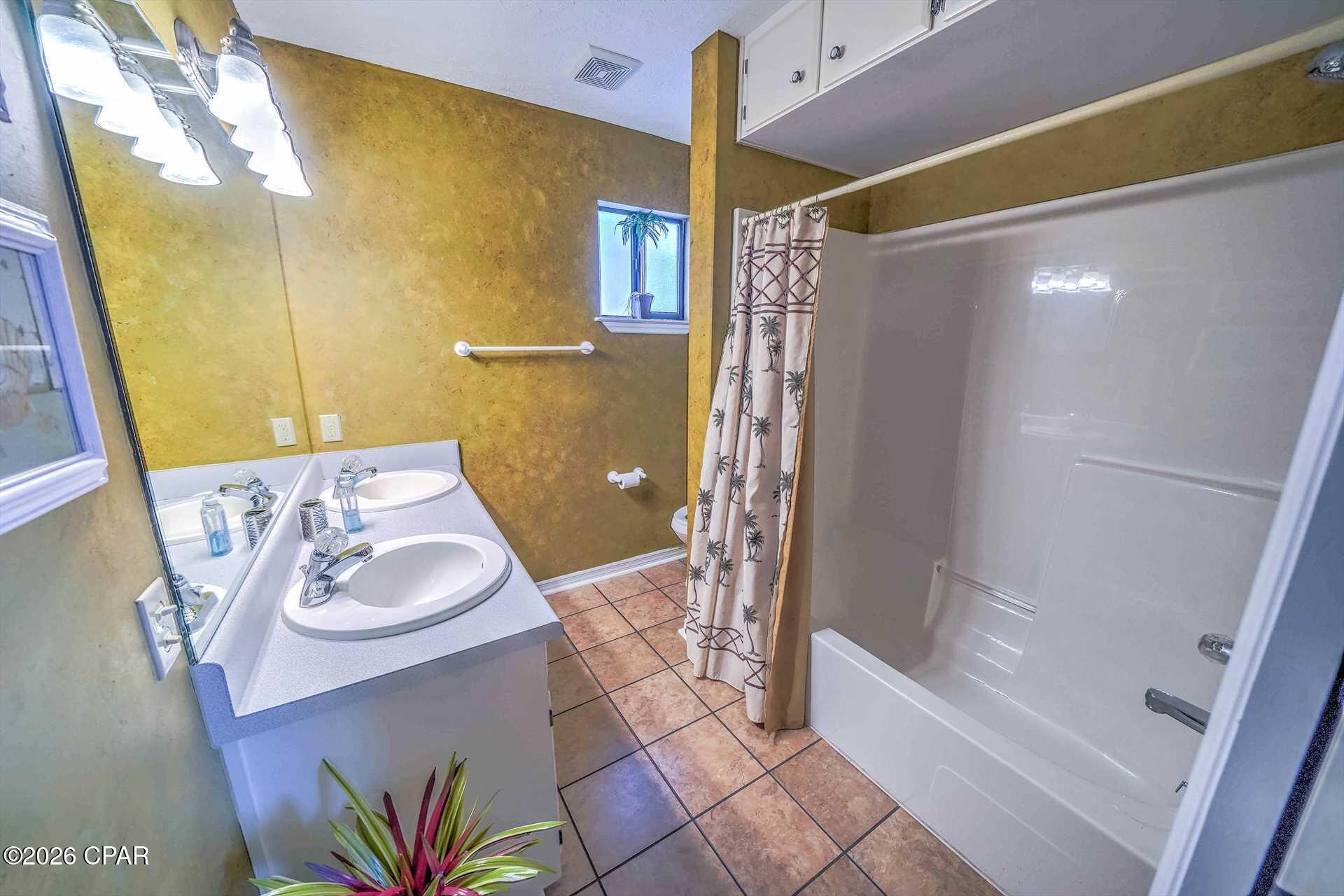 Venture Out Travel Trail - Residential