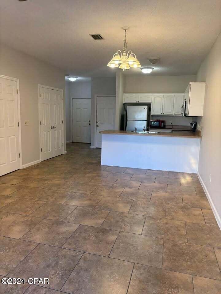 Lagoon Heights - Residential Lease