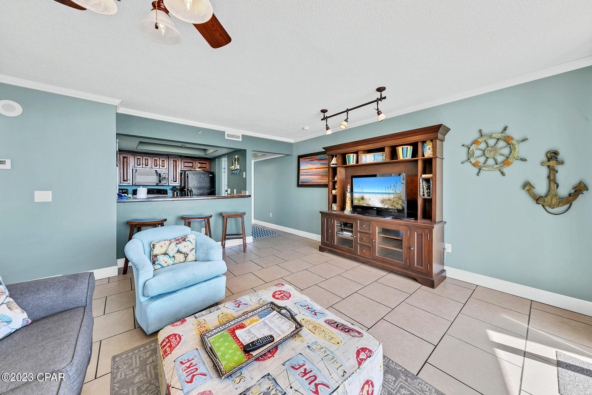 Long Beach Towers III - Residential