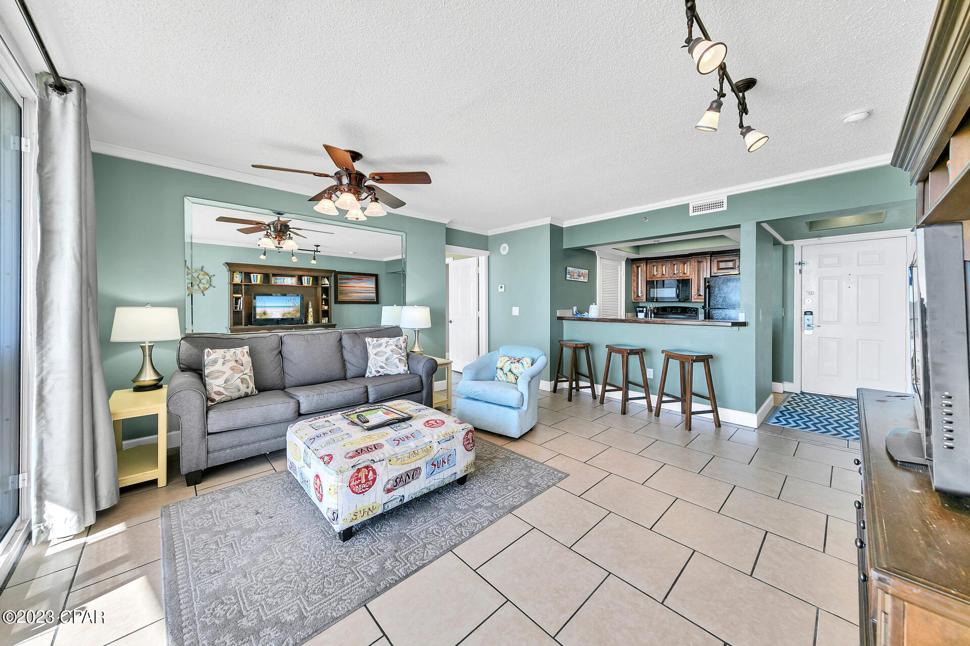 Long Beach Towers III - Residential