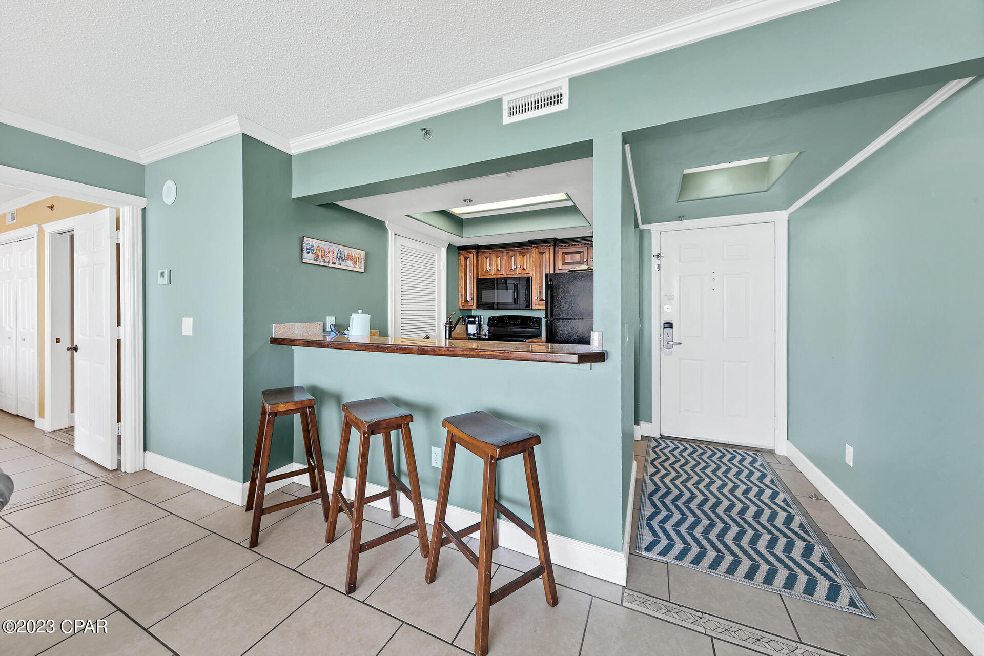 Long Beach Towers III - Residential