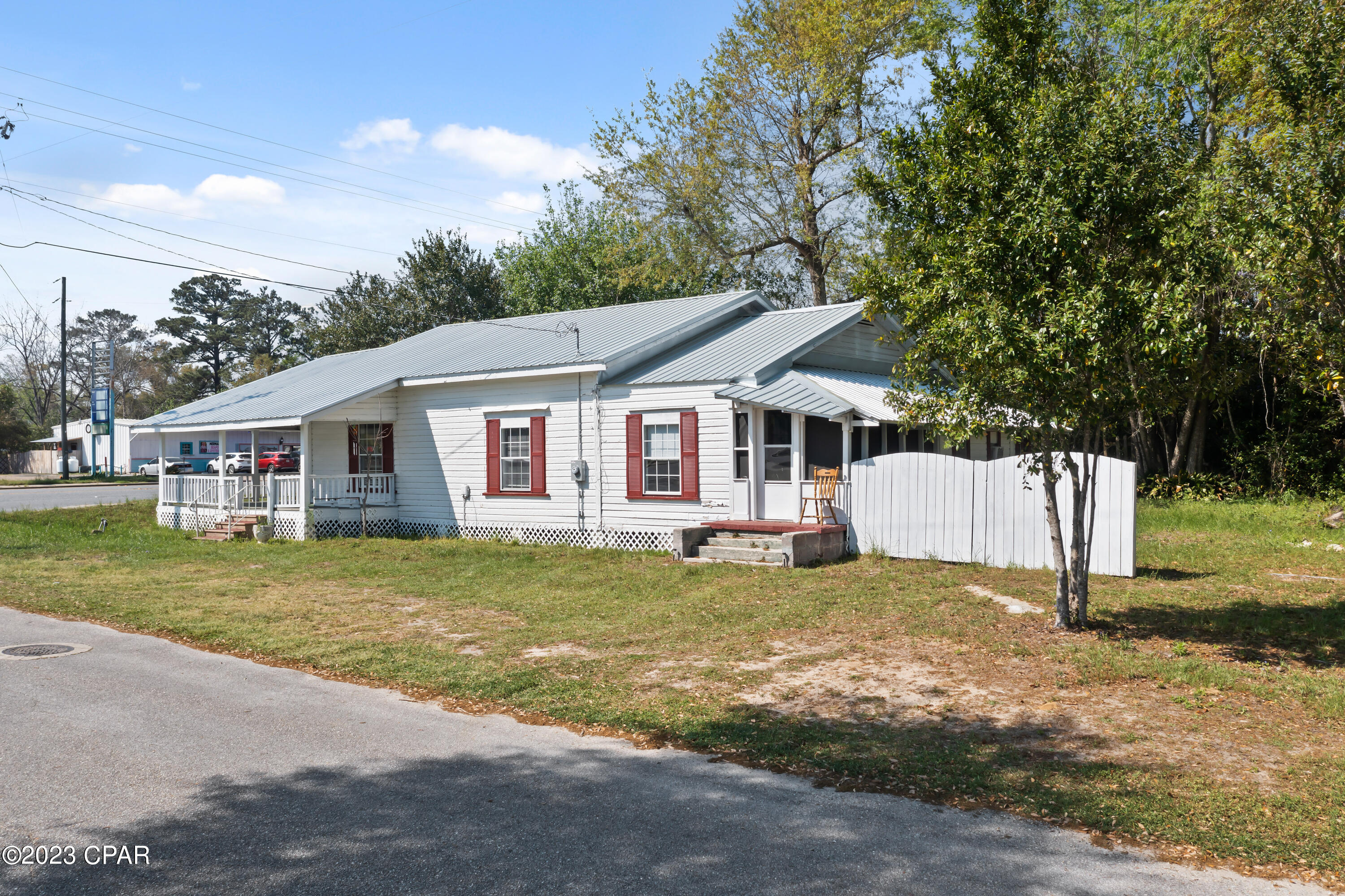 [No Recorded Subdiv] - Residential