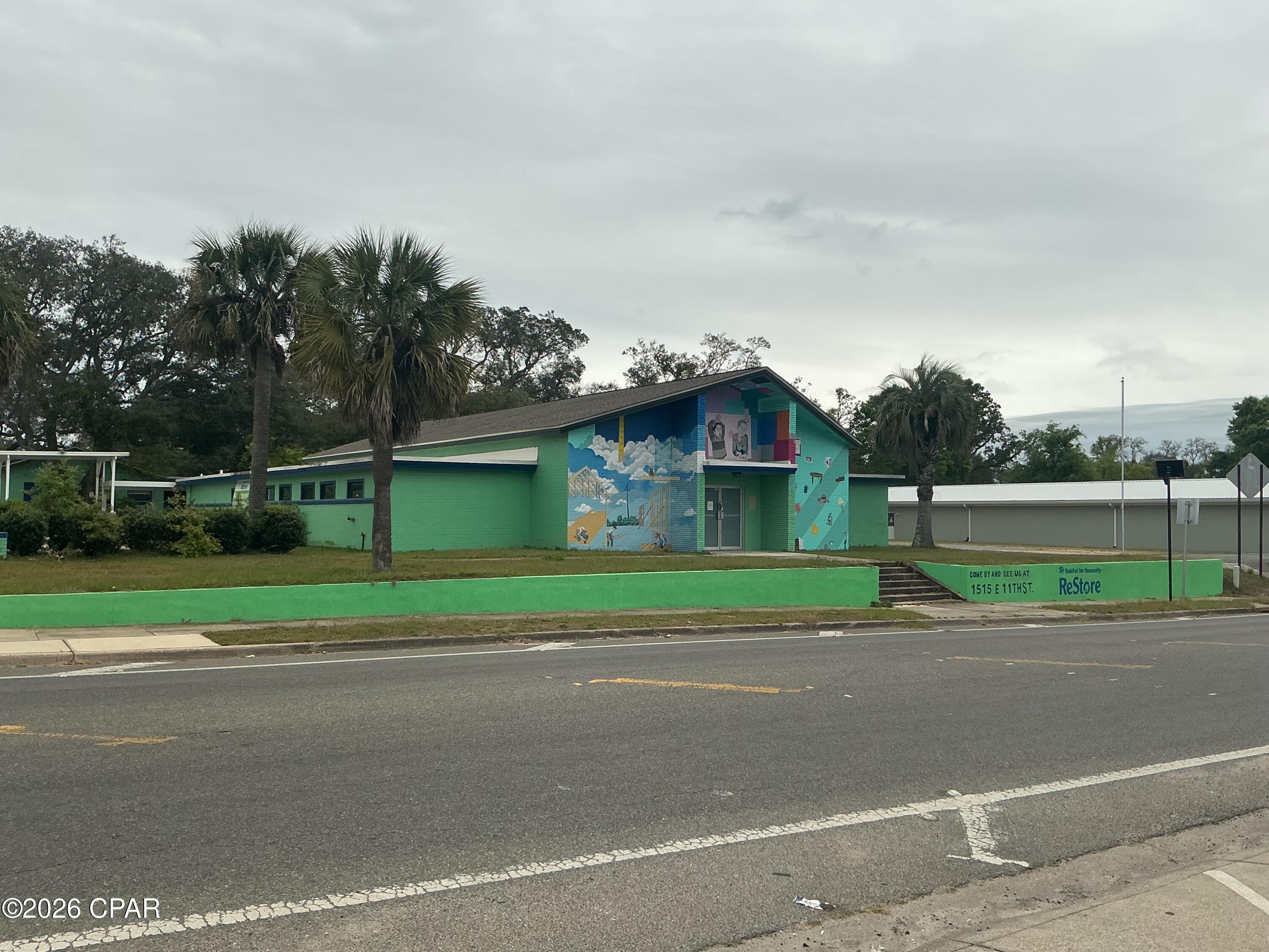 [No Recorded Subdiv] - Commercial Sale