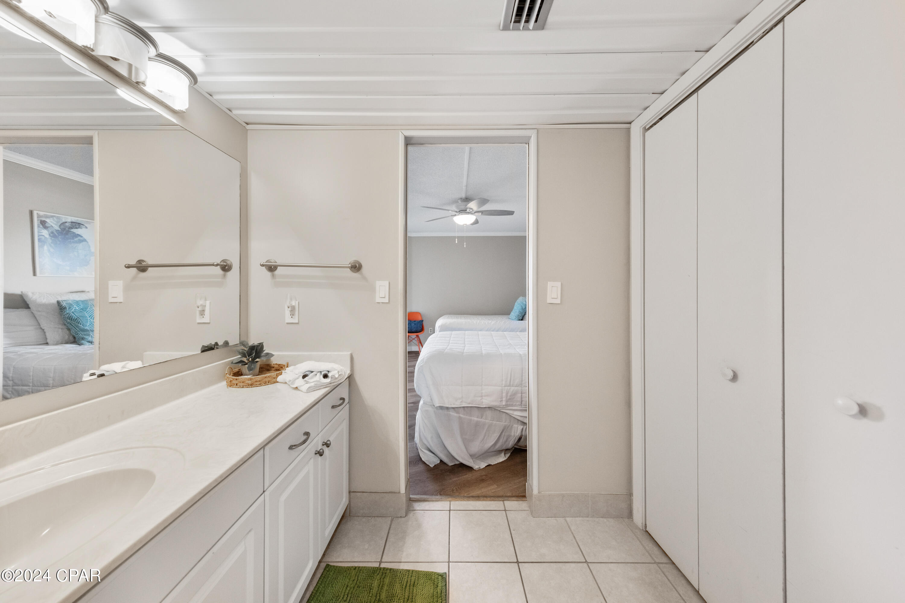 Edgewater Tower II - Residential