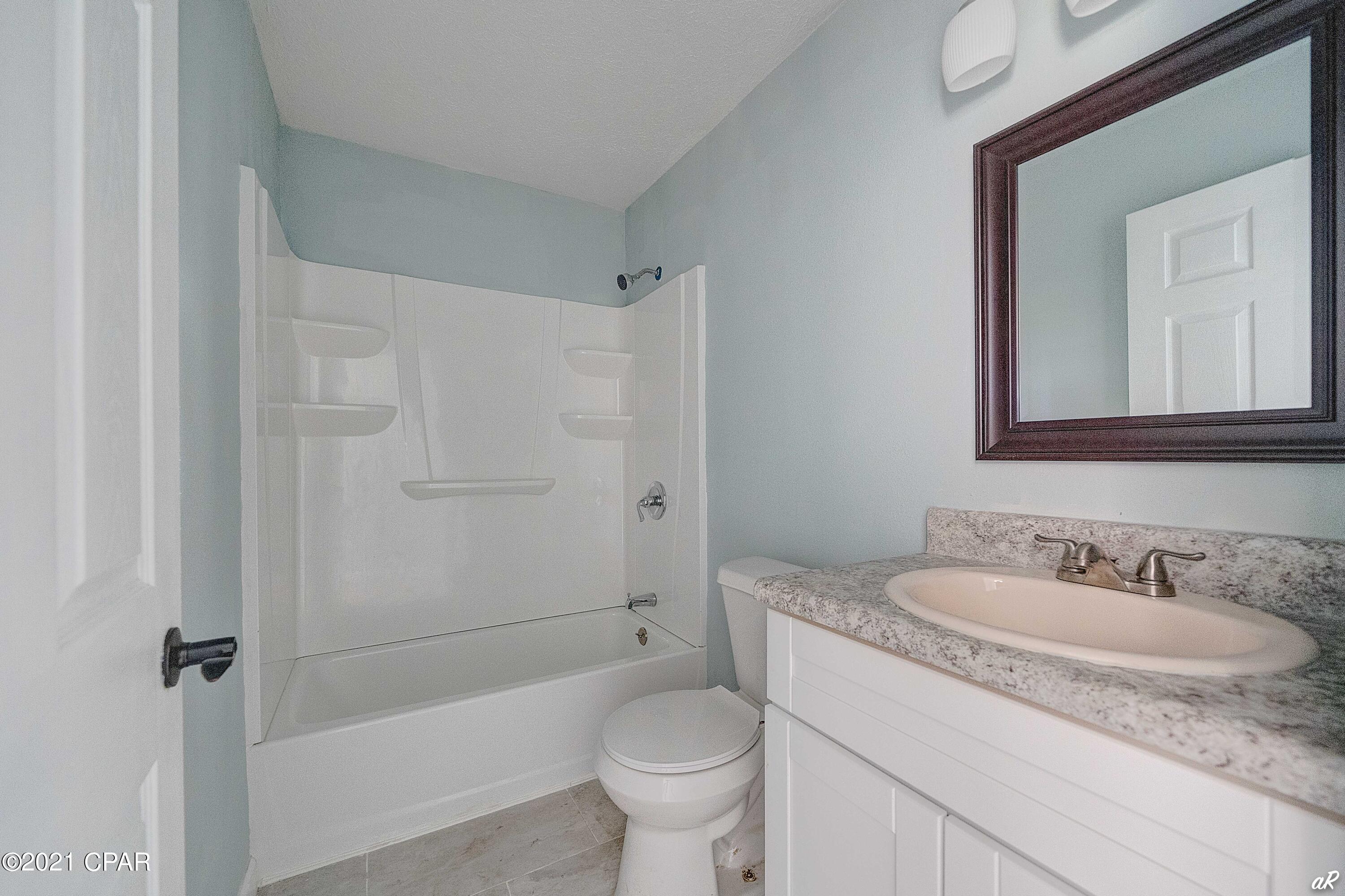 Lynn Pointe South - Residential